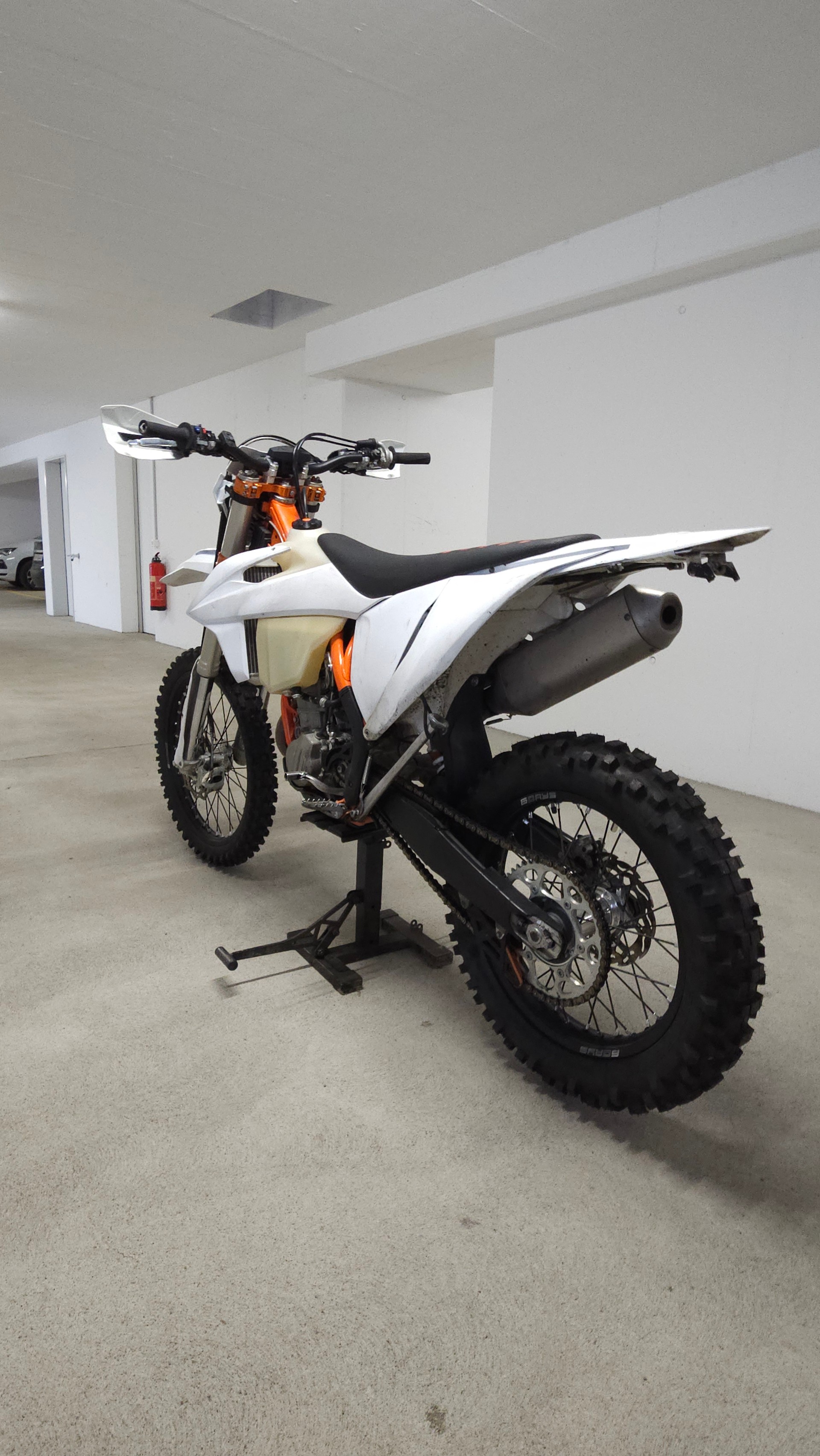 KTM EXC Sixdays-image-1