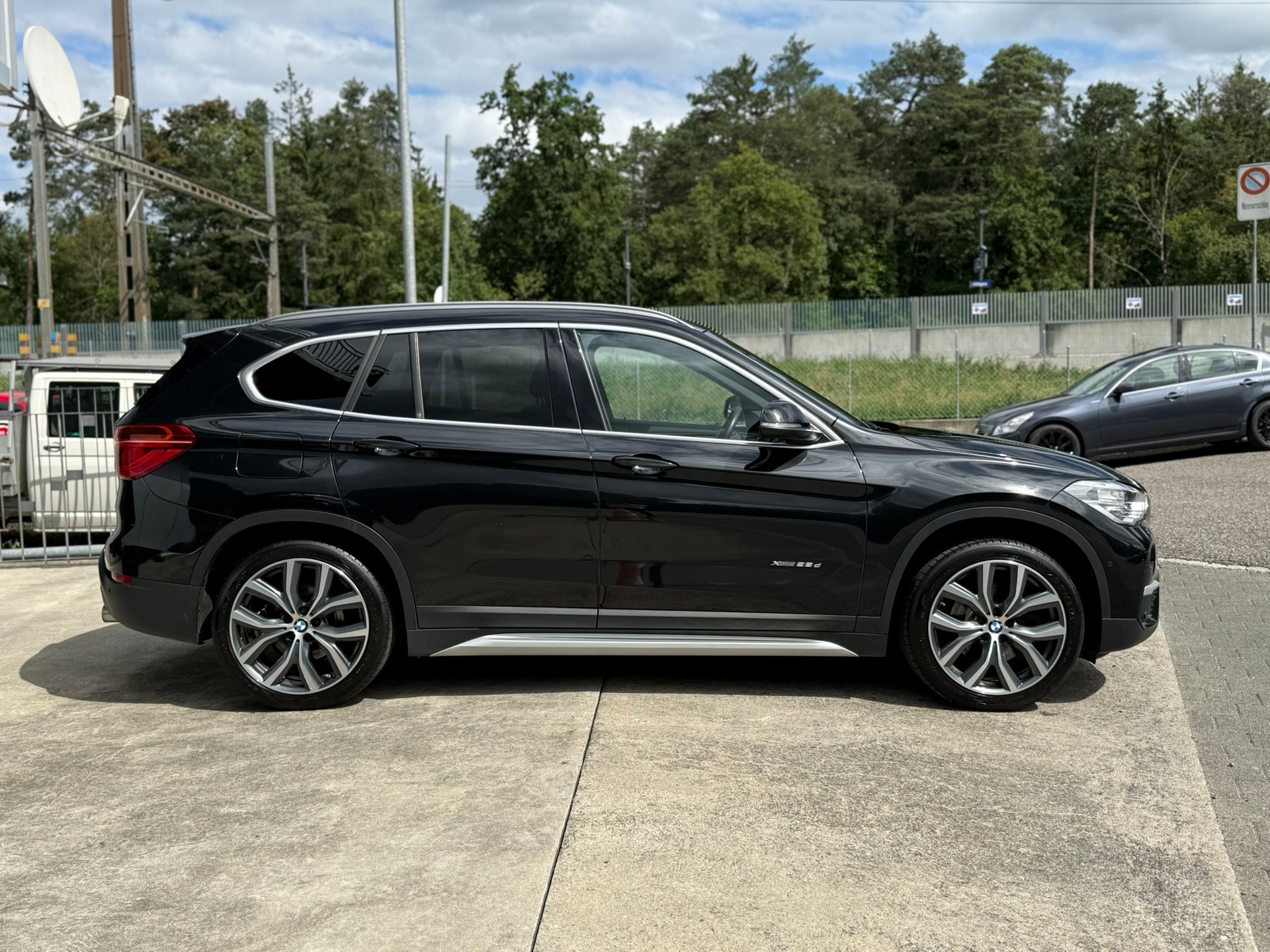 BMW X1 xDrive 25d xLine Steptronic-image-3