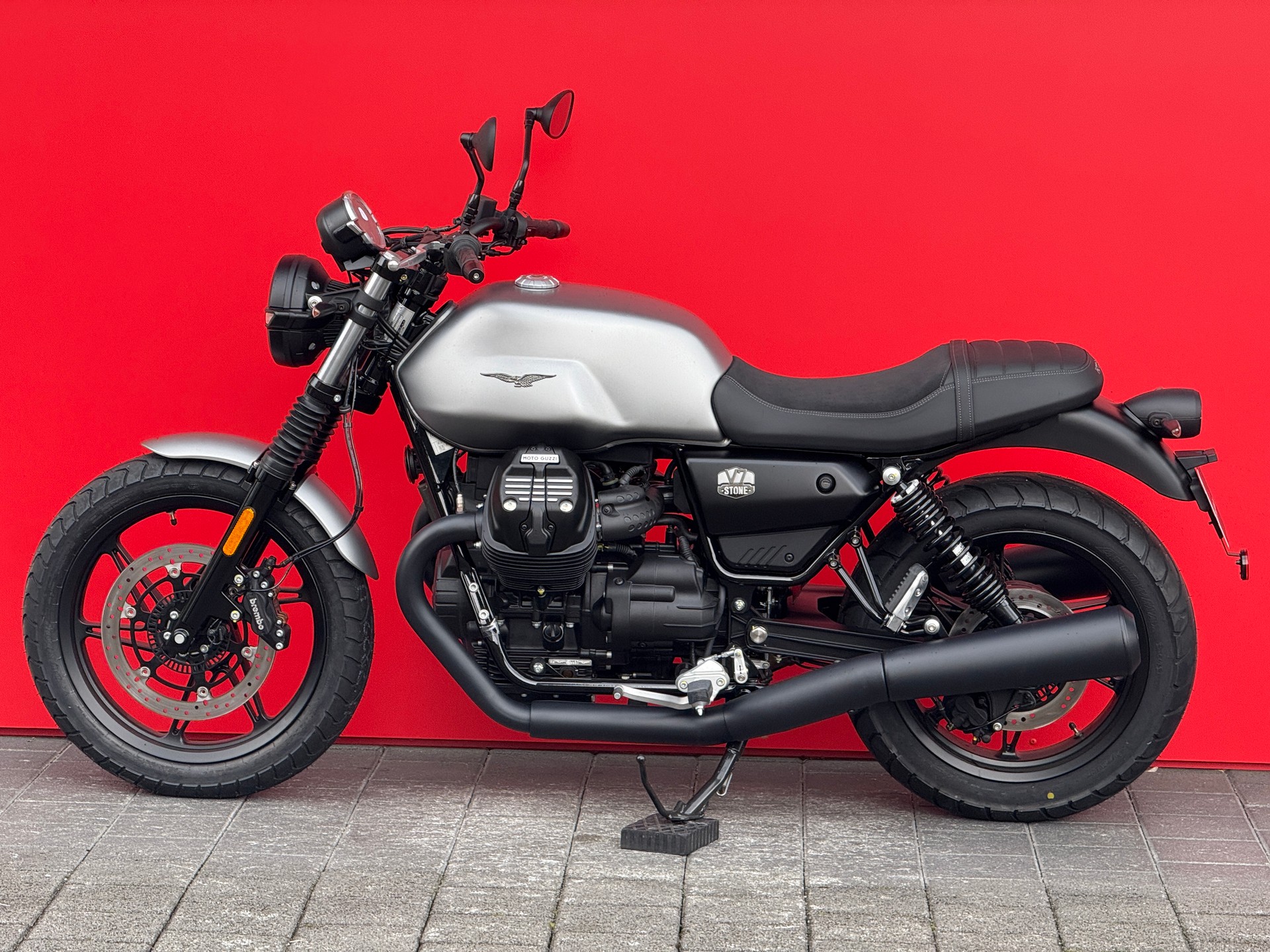 MOTO GUZZI V7 IV 850 Stone-image-13