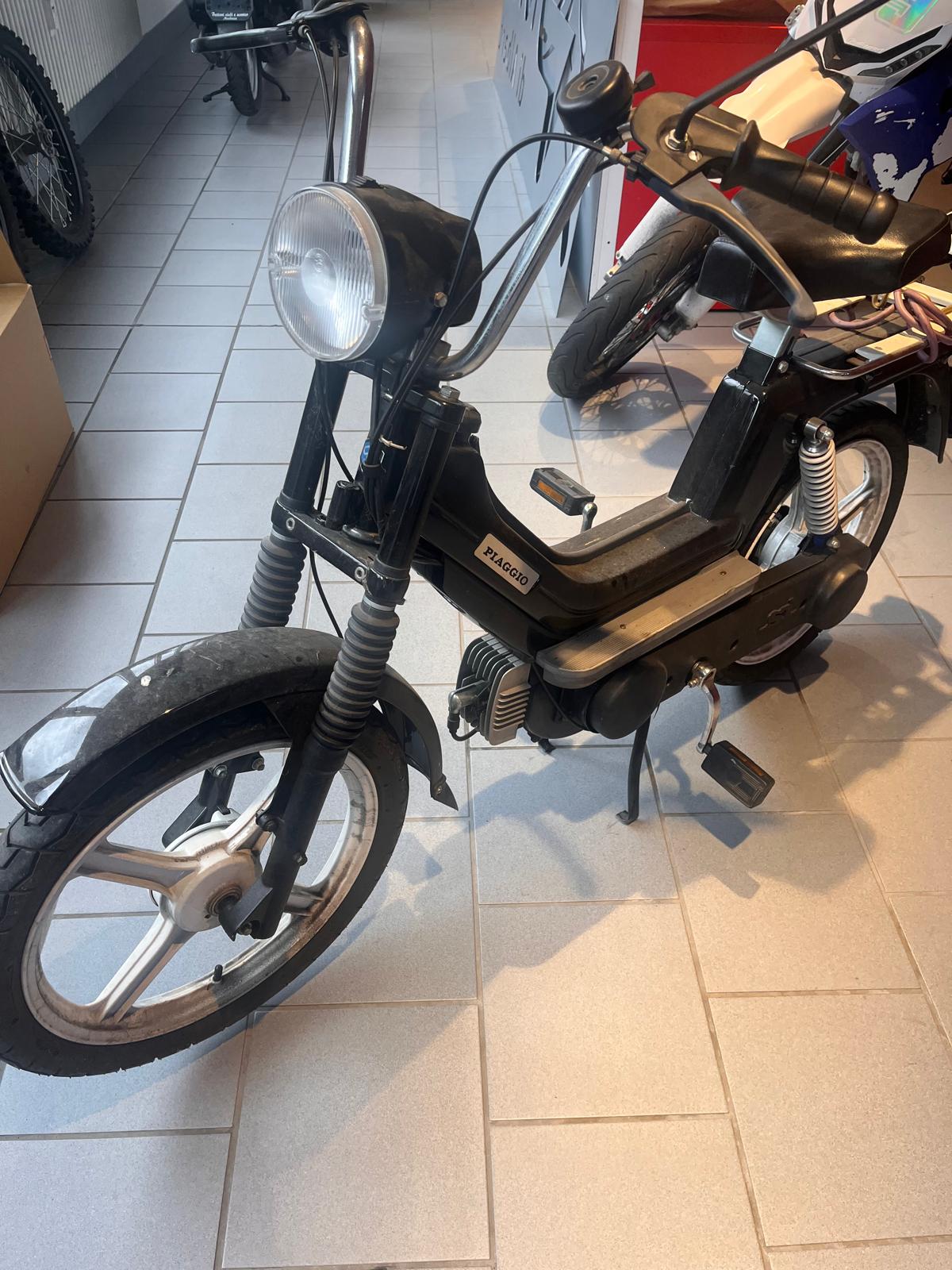 PIAGGIO 1