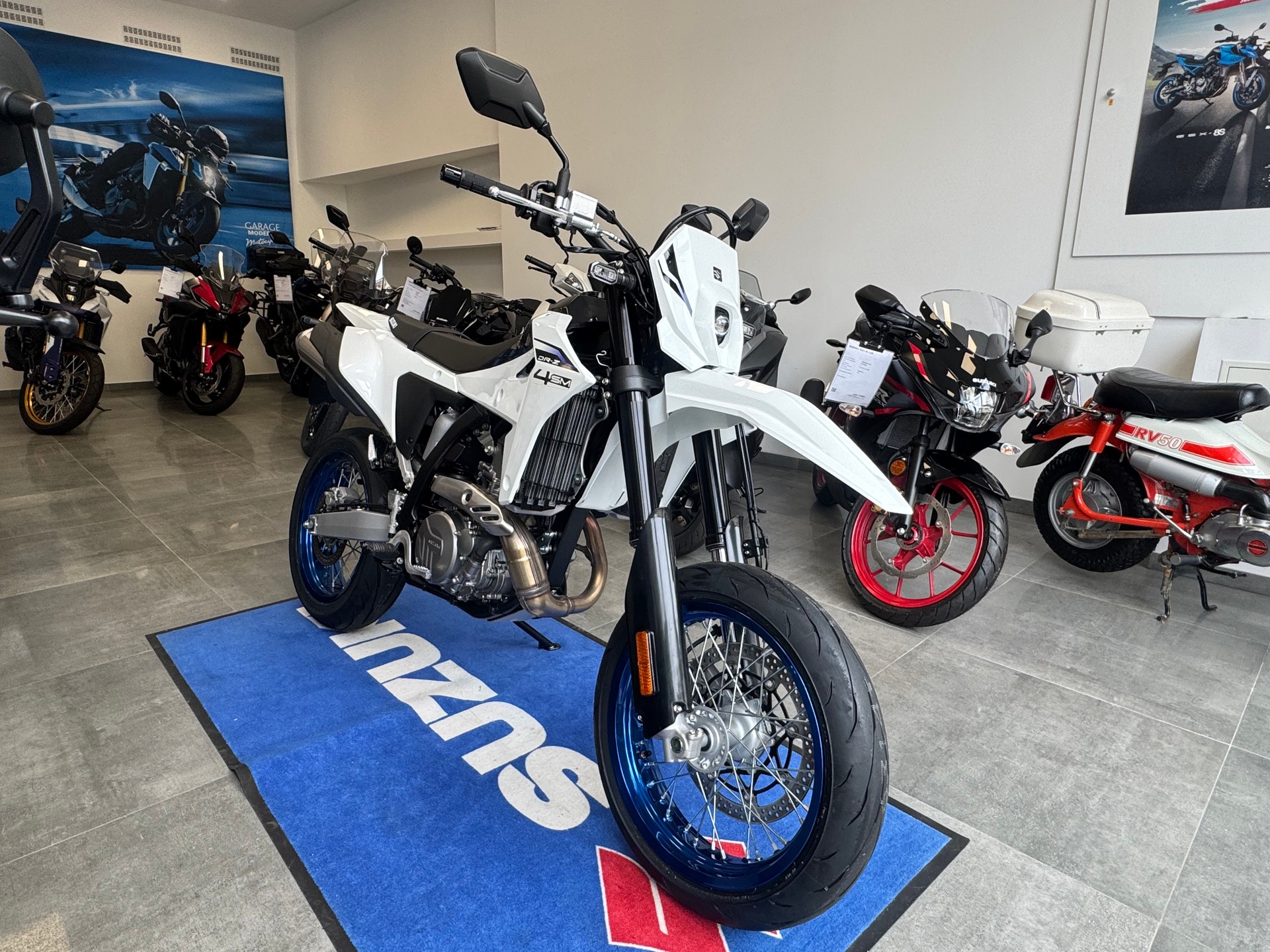 SUZUKI DR-Z 4 SM-image-0