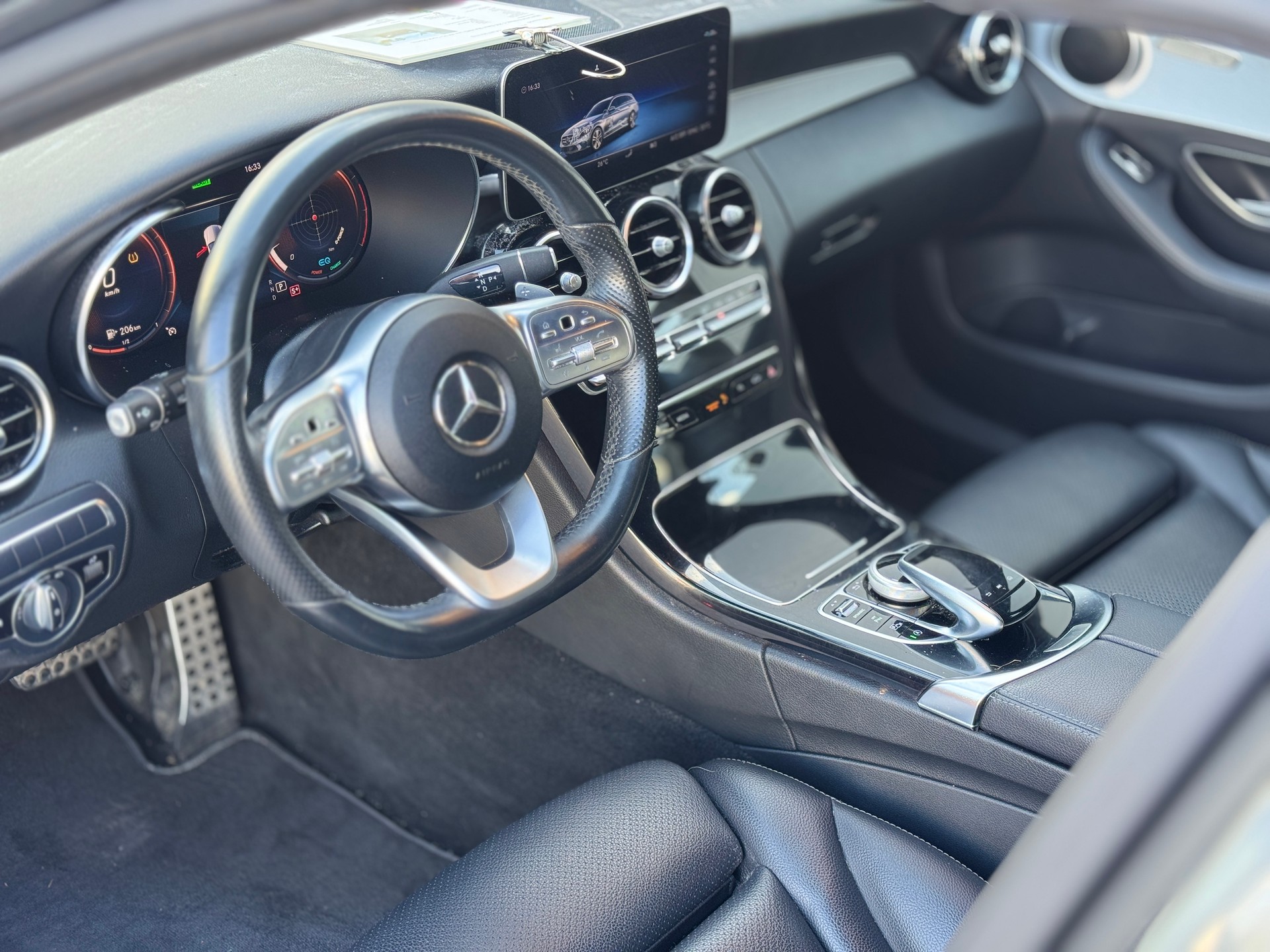 MERCEDES-BENZ C 200 Swiss Star AMG Line 4M 9G-Tronic-image-11