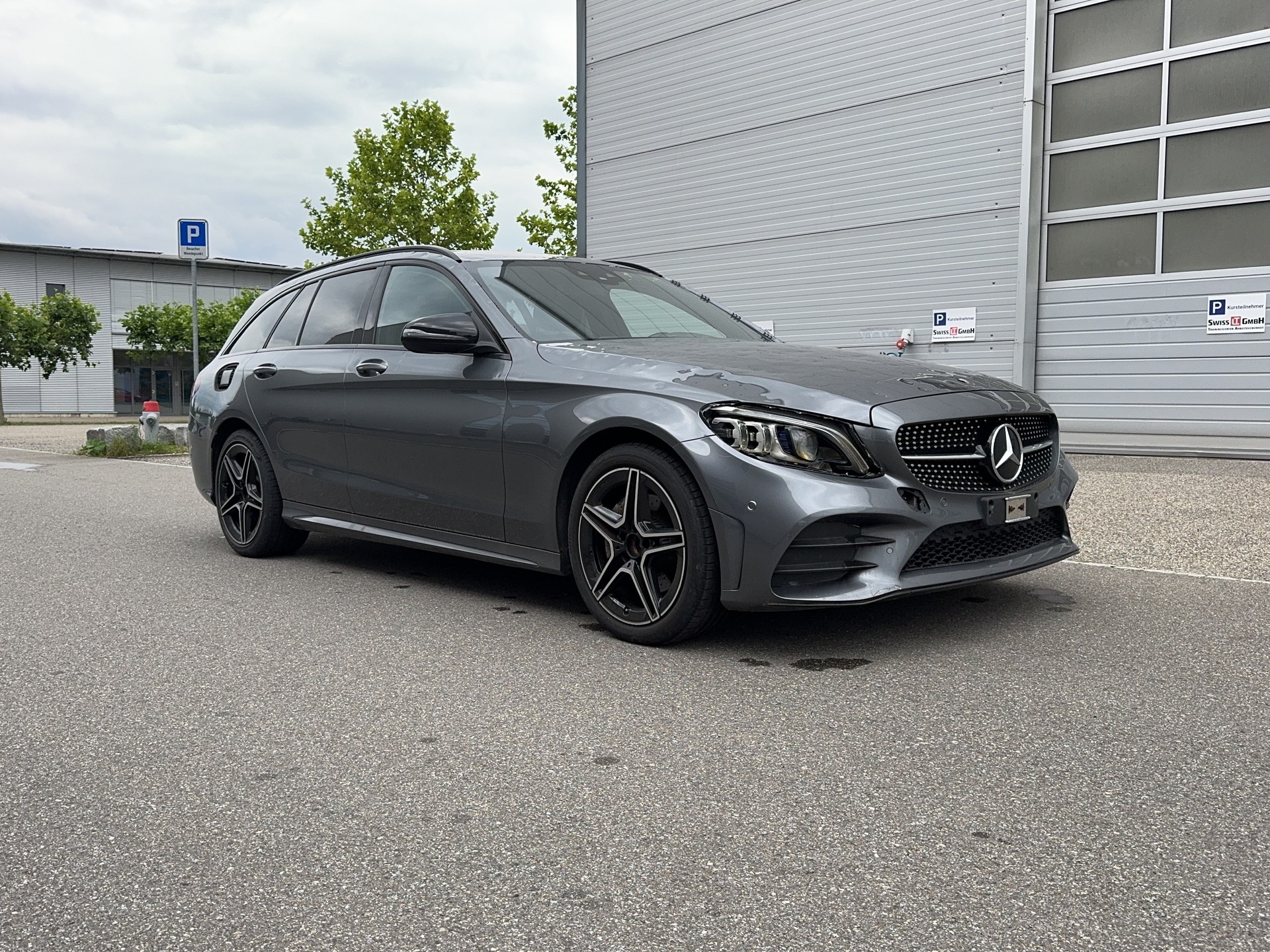 MERCEDES-BENZ C 200 Swiss Star AMG Line 4M 9G-Tronic