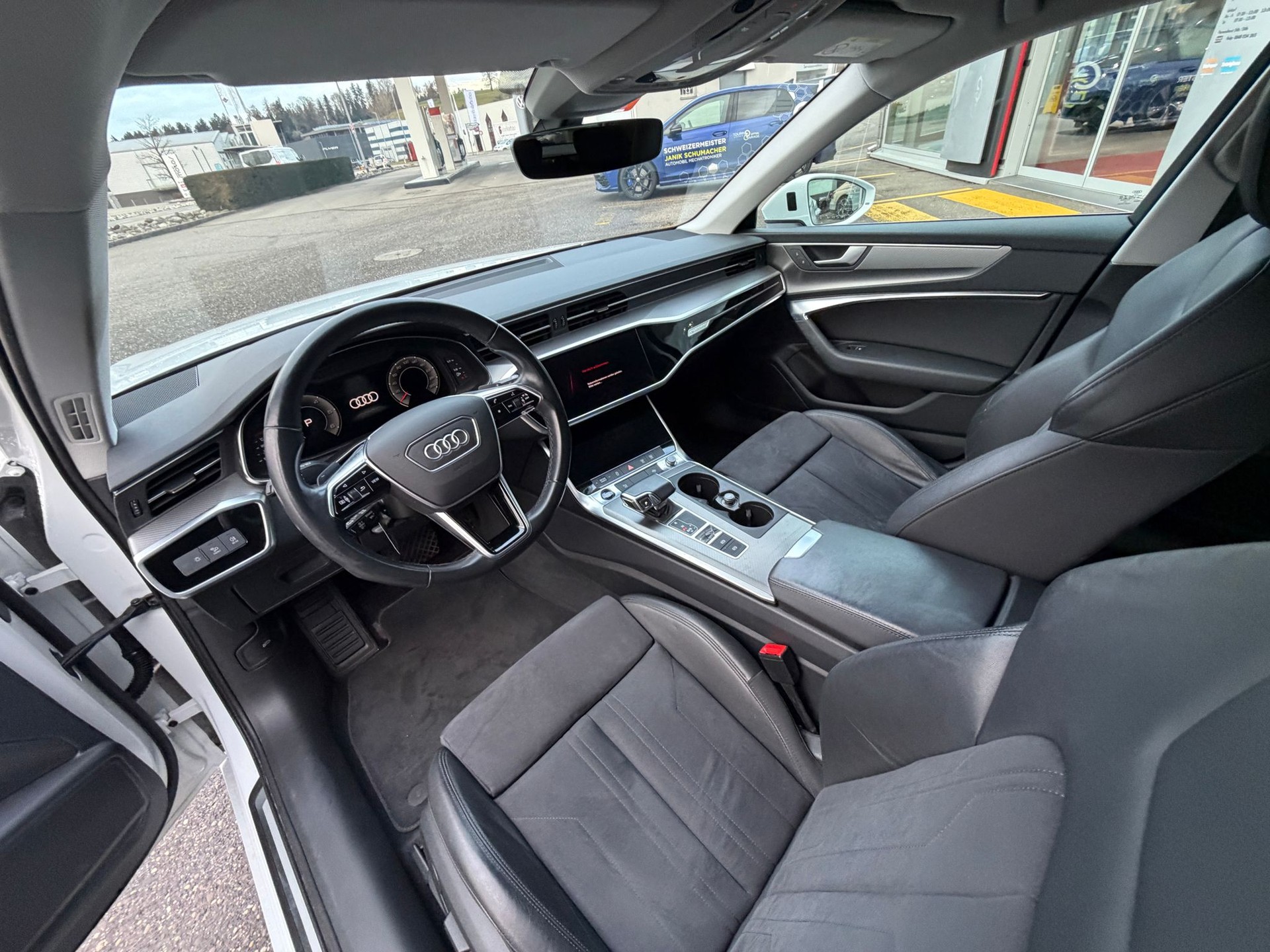 AUDI A6 Avant 45 TDI Sport quattro tiptronic-image-10