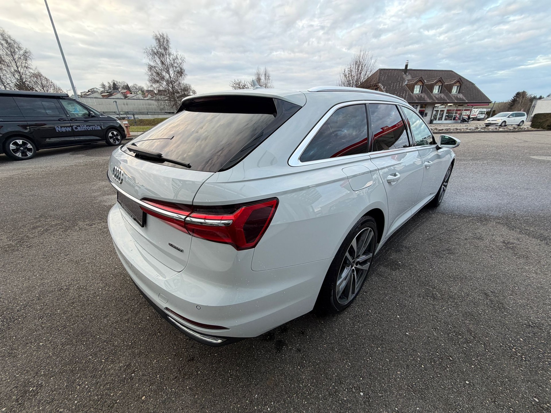 AUDI A6 Avant 45 TDI Sport quattro tiptronic-image-4