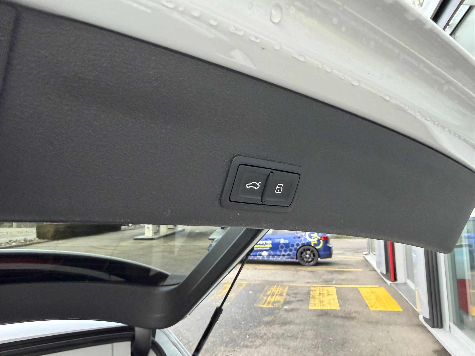 AUDI A6 Avant 45 TDI Sport quattro tiptronic-image-29