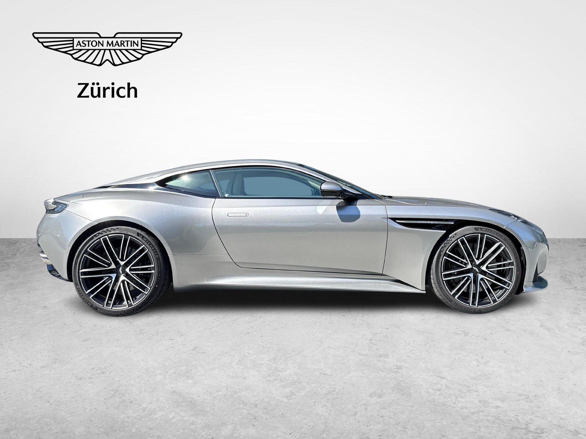 ASTON MARTIN DB12 Coupé 4.0 V8 Bi-Turbo-image-5
