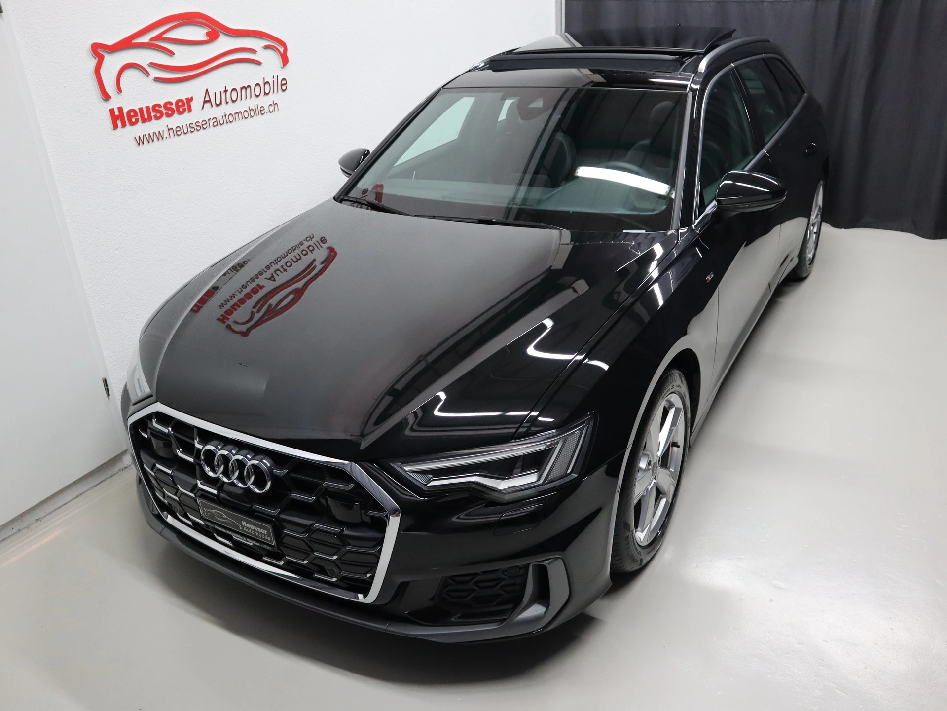 AUDI A6 Avant 40 TDI S line S-tronic - Panorama - Navi - Keyless - 360° Kamera - 204 PS-showroom-element-2