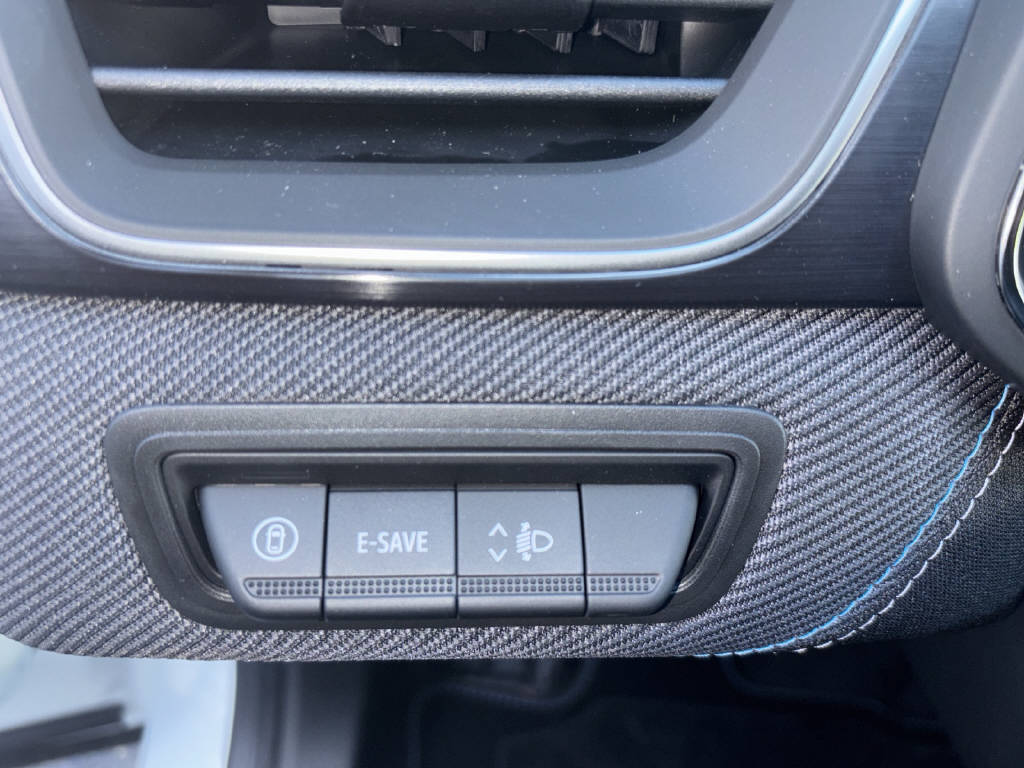 RENAULT Captur 1.8 E-Tech esprit Alpine-image-11