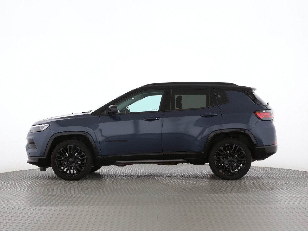 JEEP Compass 4x2 1.5 T MHEV Swiss Limited-image-2
