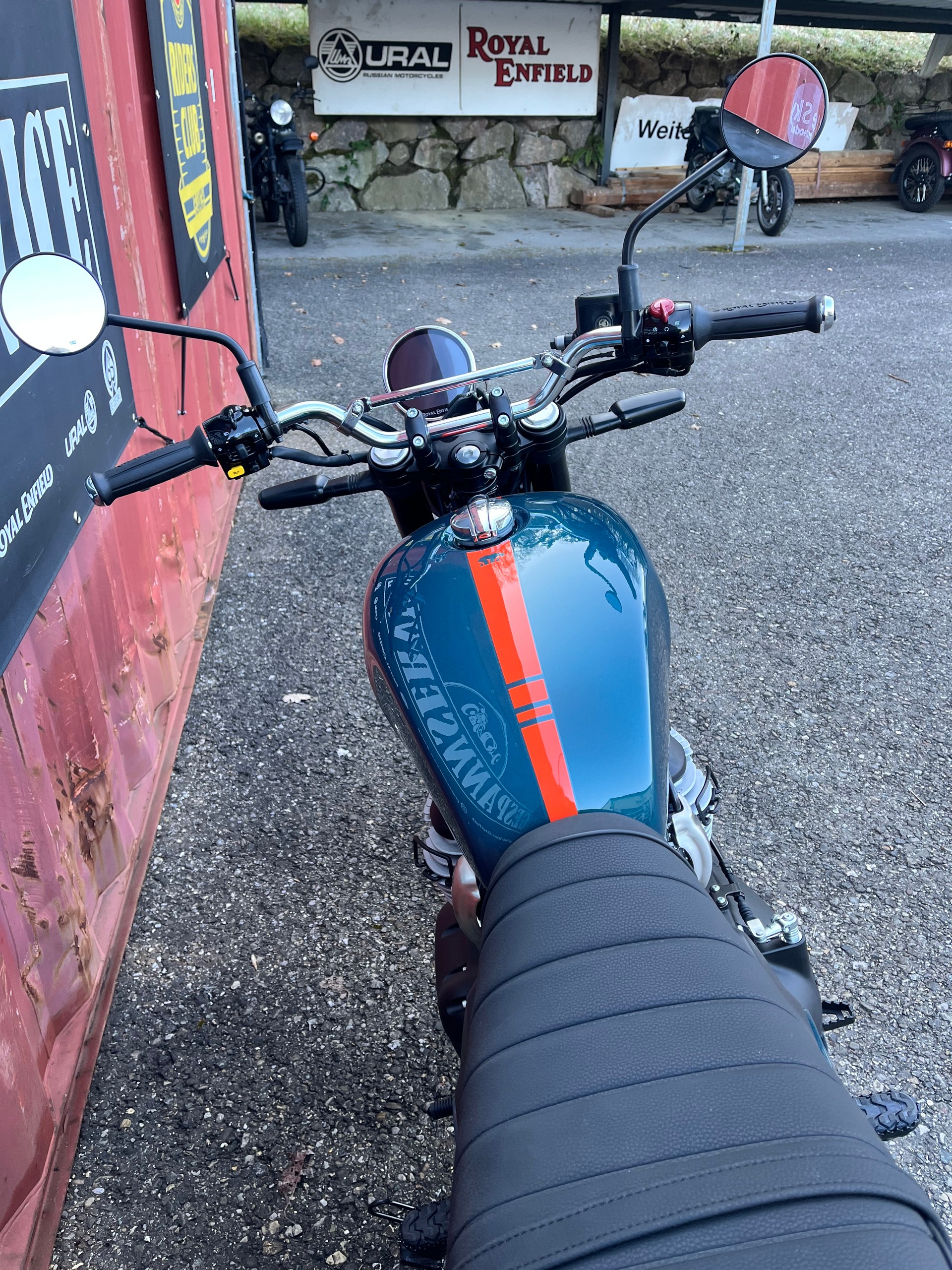 ROYAL ENFIELD Interceptor 650 Single-image-8