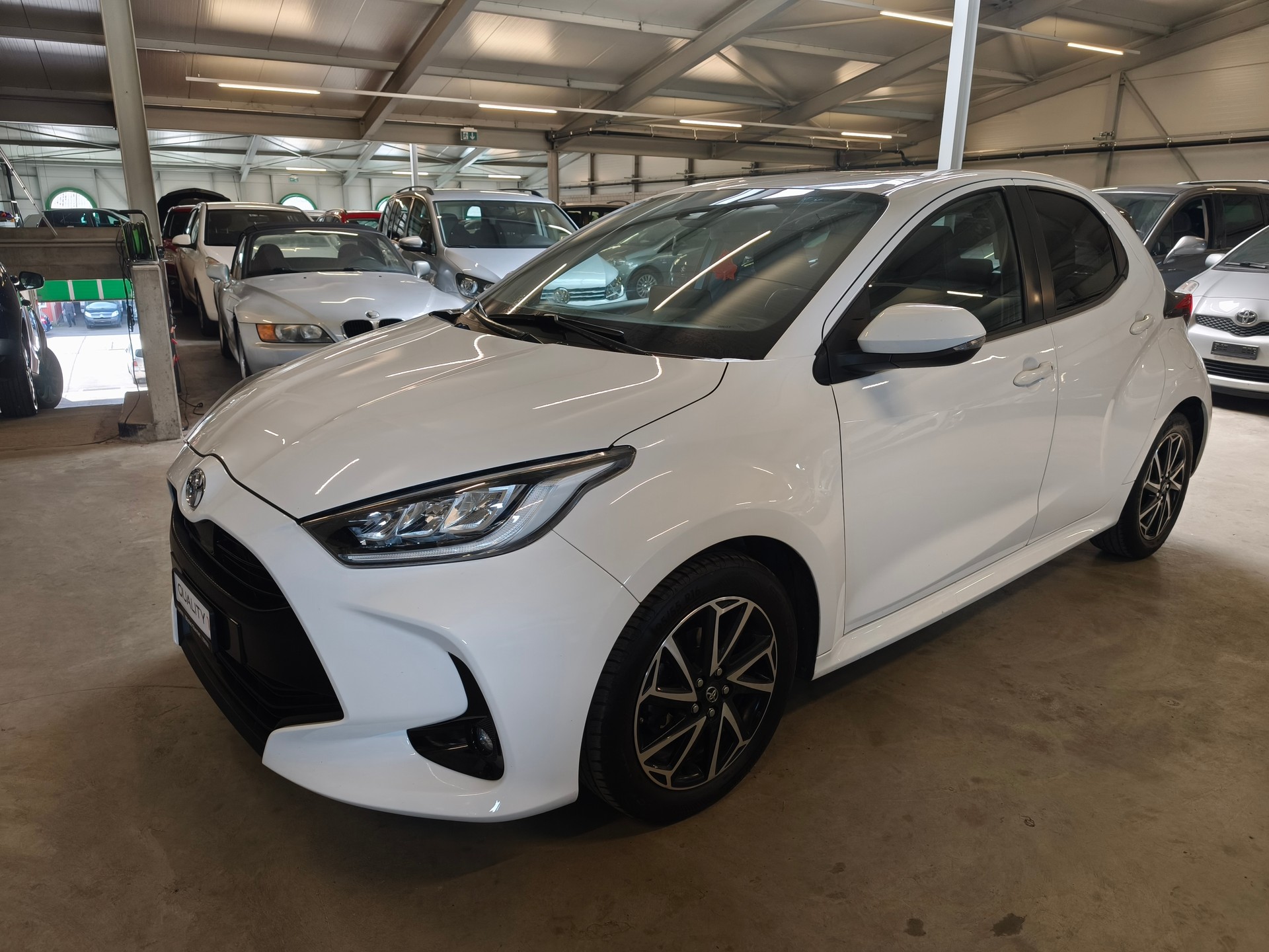 TOYOTA Yaris 1.5 Trend-image-5
