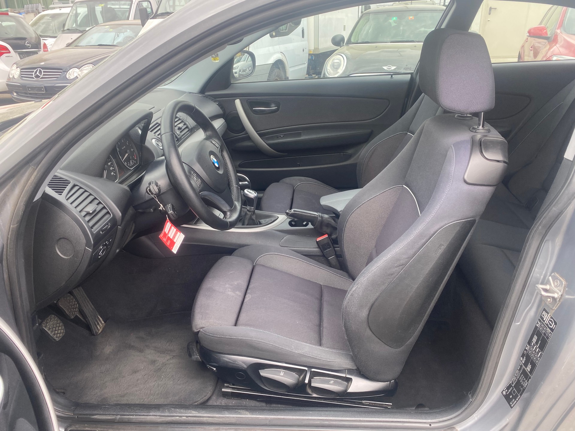 BMW 116i-image-9