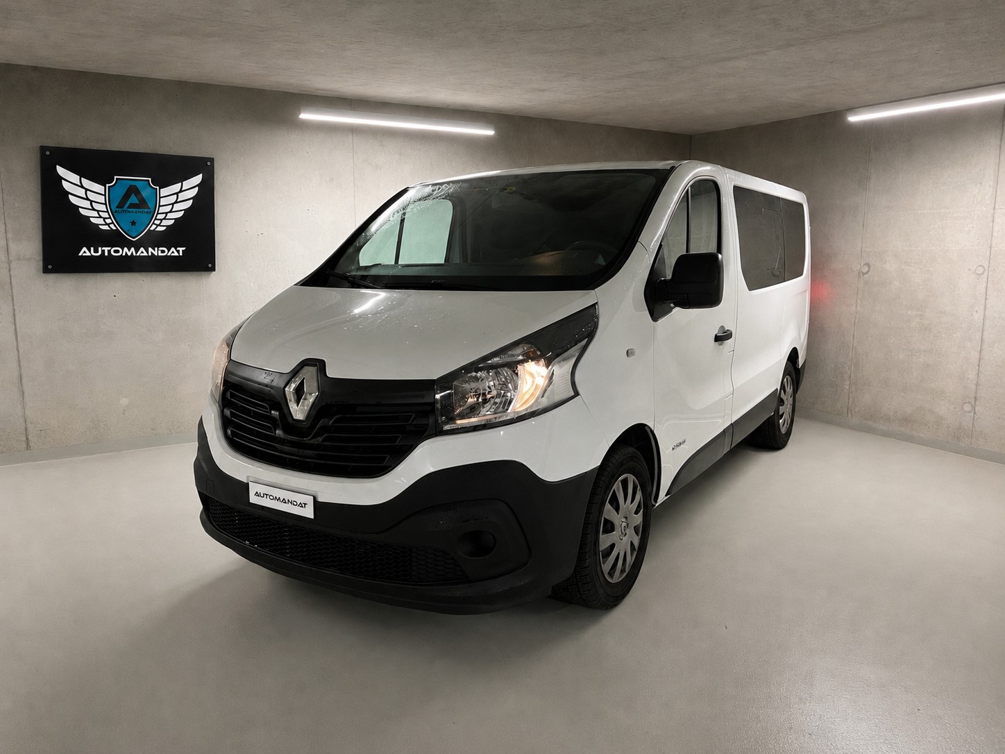 RENAULT Trafic ENERGY dCi 145 Grand Passenger Dynamique