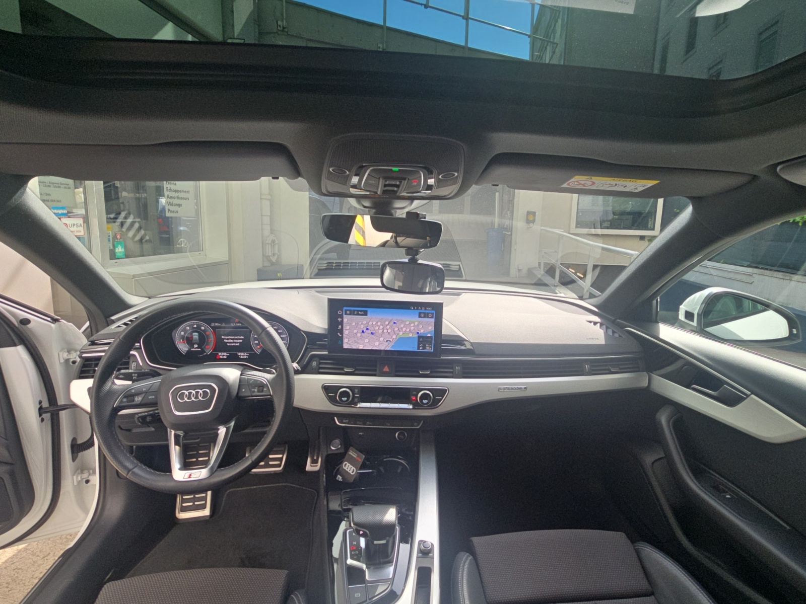 AUDI A4 Avant 40 TFSI S line S-tronic quattro-image-7