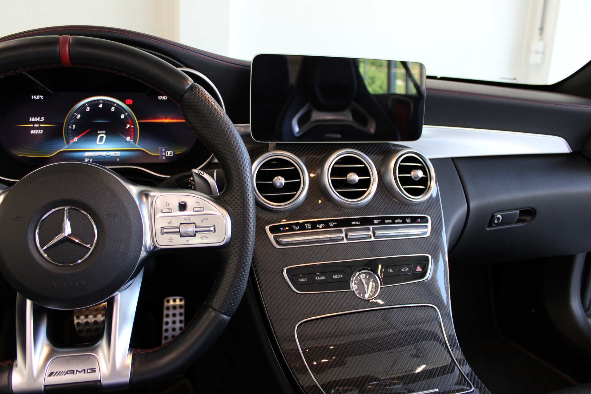 MERCEDES-BENZ C 43 Cabriolet AMG 4Matic 9G-Tronic-image-22