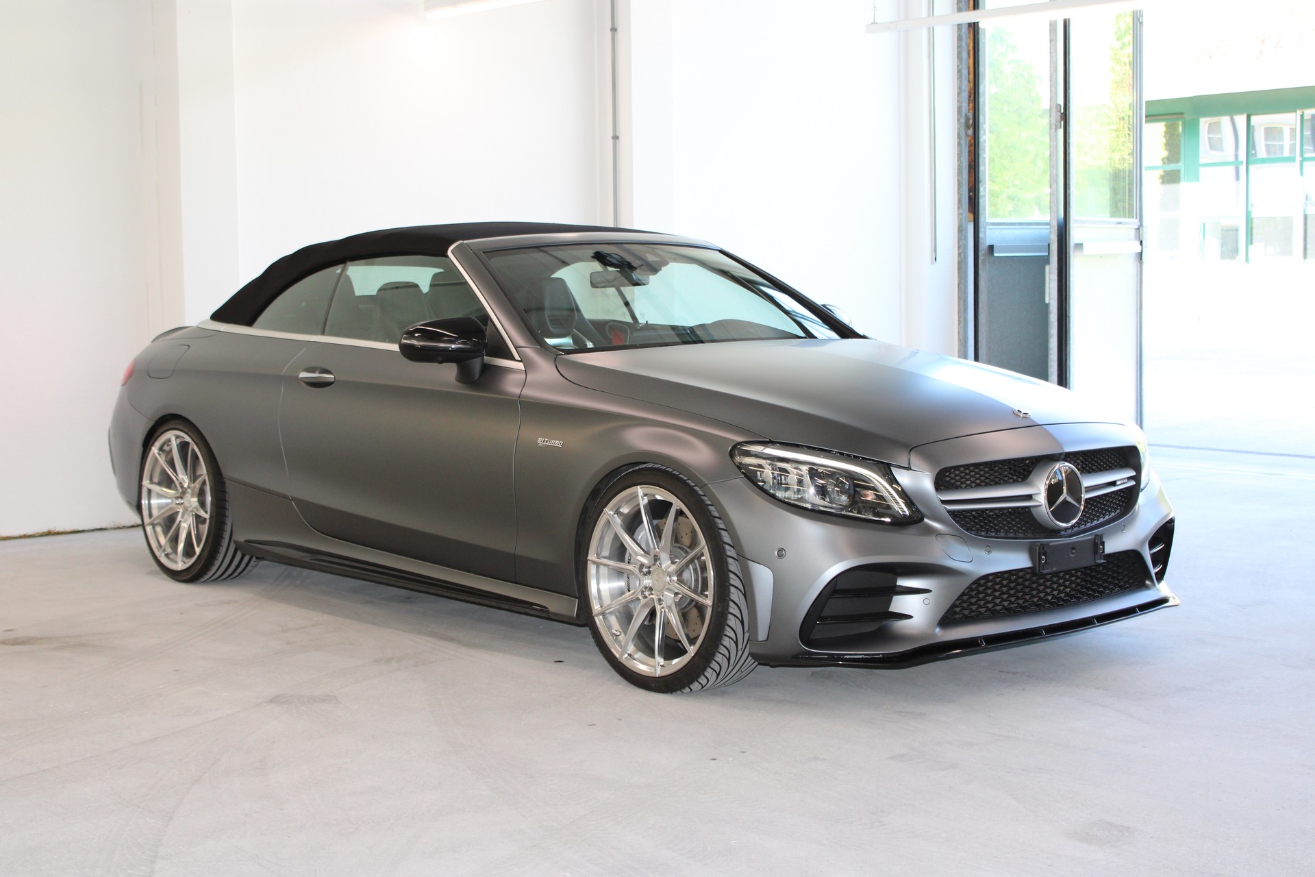 MERCEDES-BENZ C 43 Cabriolet AMG 4Matic 9G-Tronic-showroom-element-3