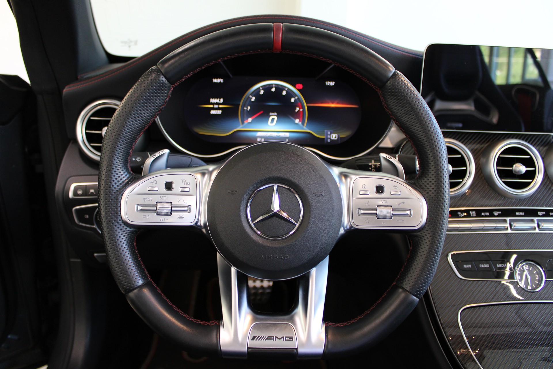 MERCEDES-BENZ C 43 Cabriolet AMG 4Matic 9G-Tronic-image-23