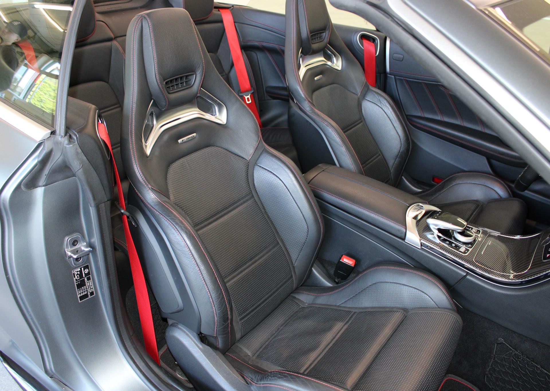 MERCEDES-BENZ C 43 Cabriolet AMG 4Matic 9G-Tronic-image-18