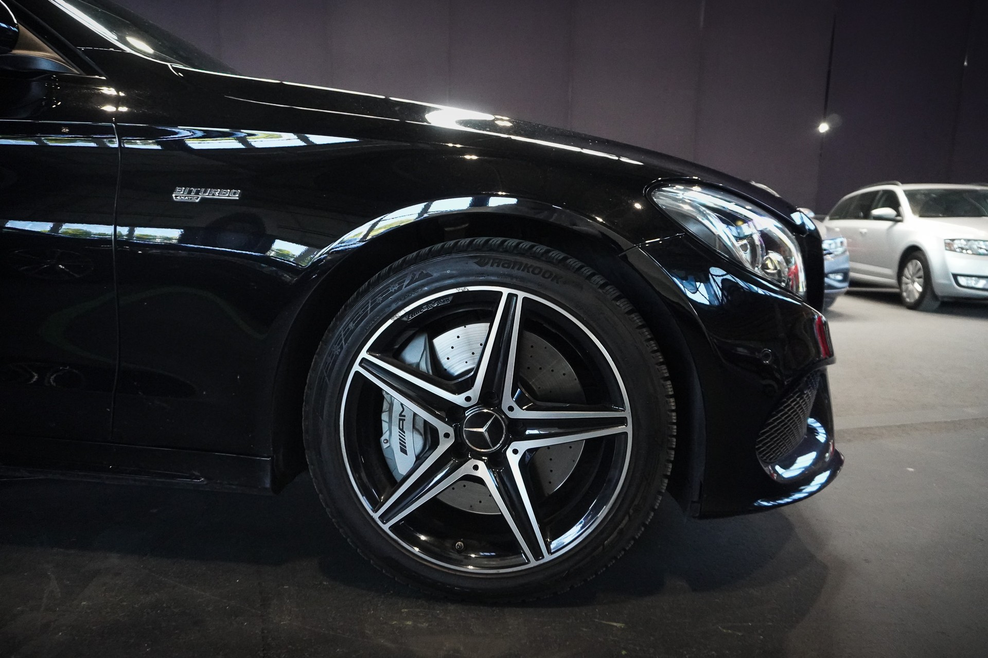 MERCEDES-BENZ C 43 AMG 4Matic 9G-Tronic-image-8