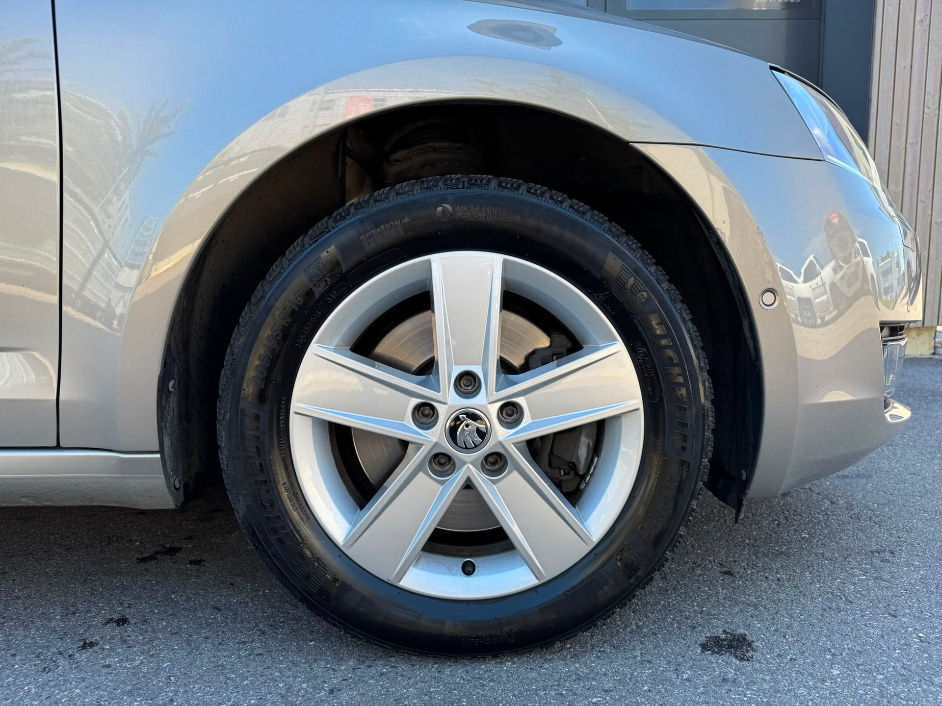 SKODA Octavia Combi 1.8 TSI Elegance 4x4 DSG 1. Hand-image-13