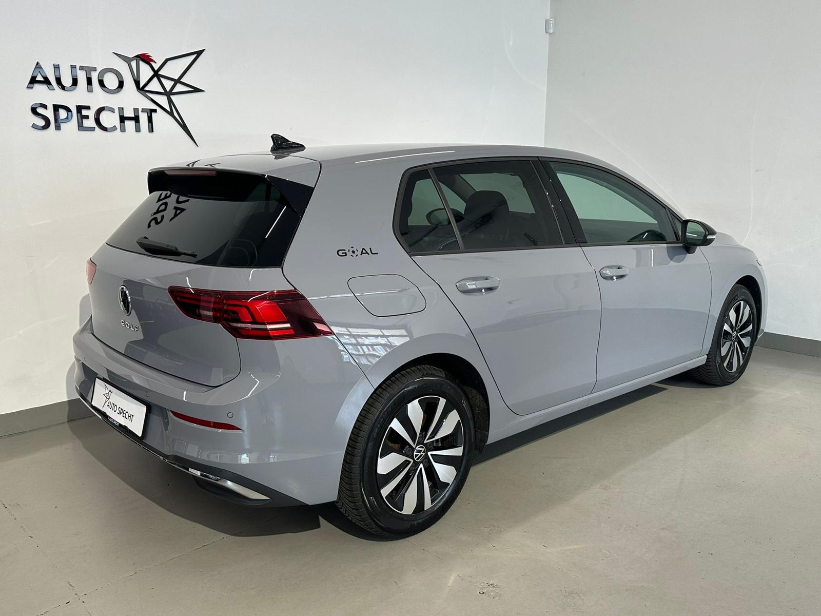 VW Golf 2.0 TDI GOAL DSG-showroom-element-3