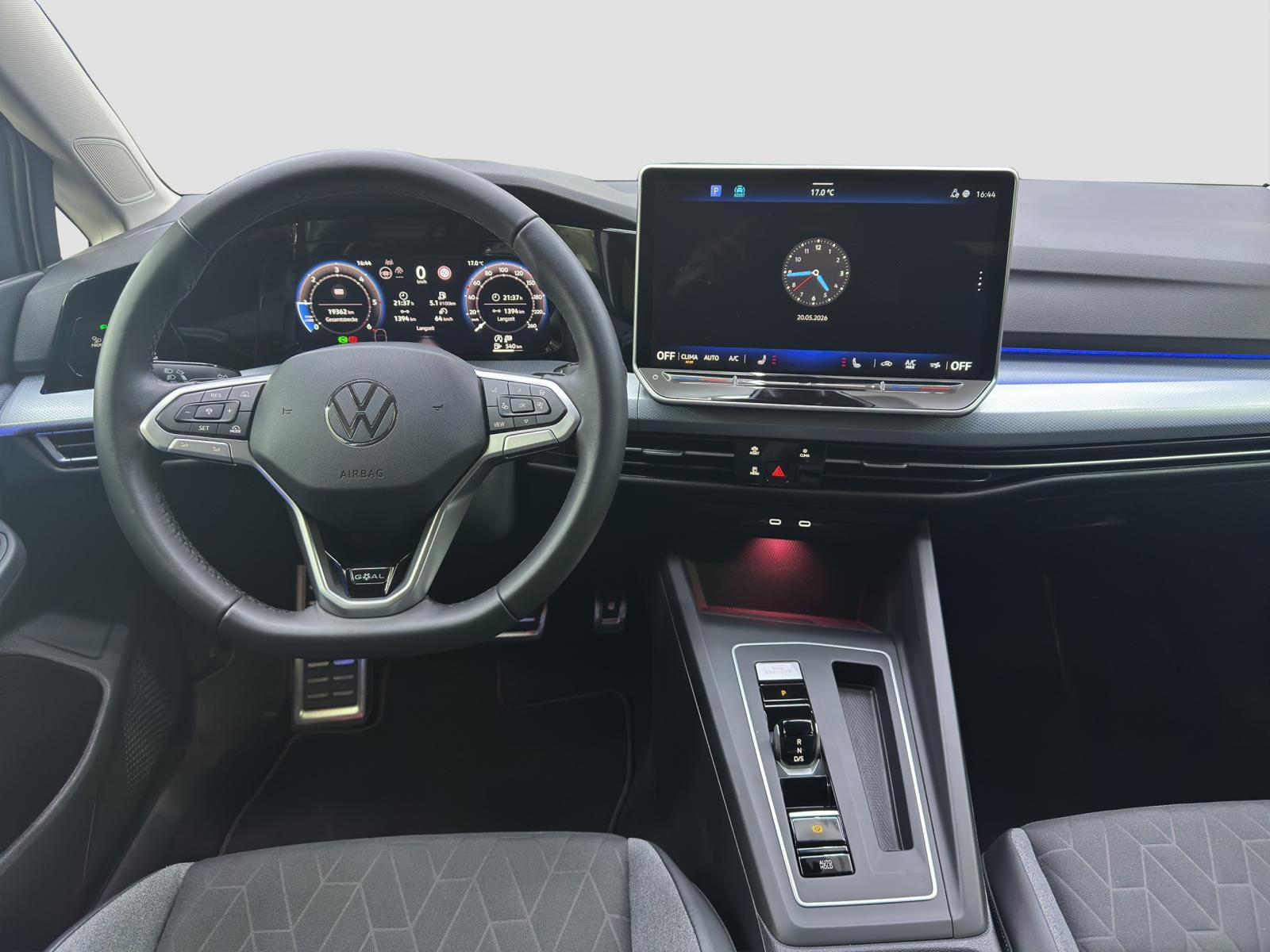 VW Golf 2.0 TDI GOAL DSG-image-12