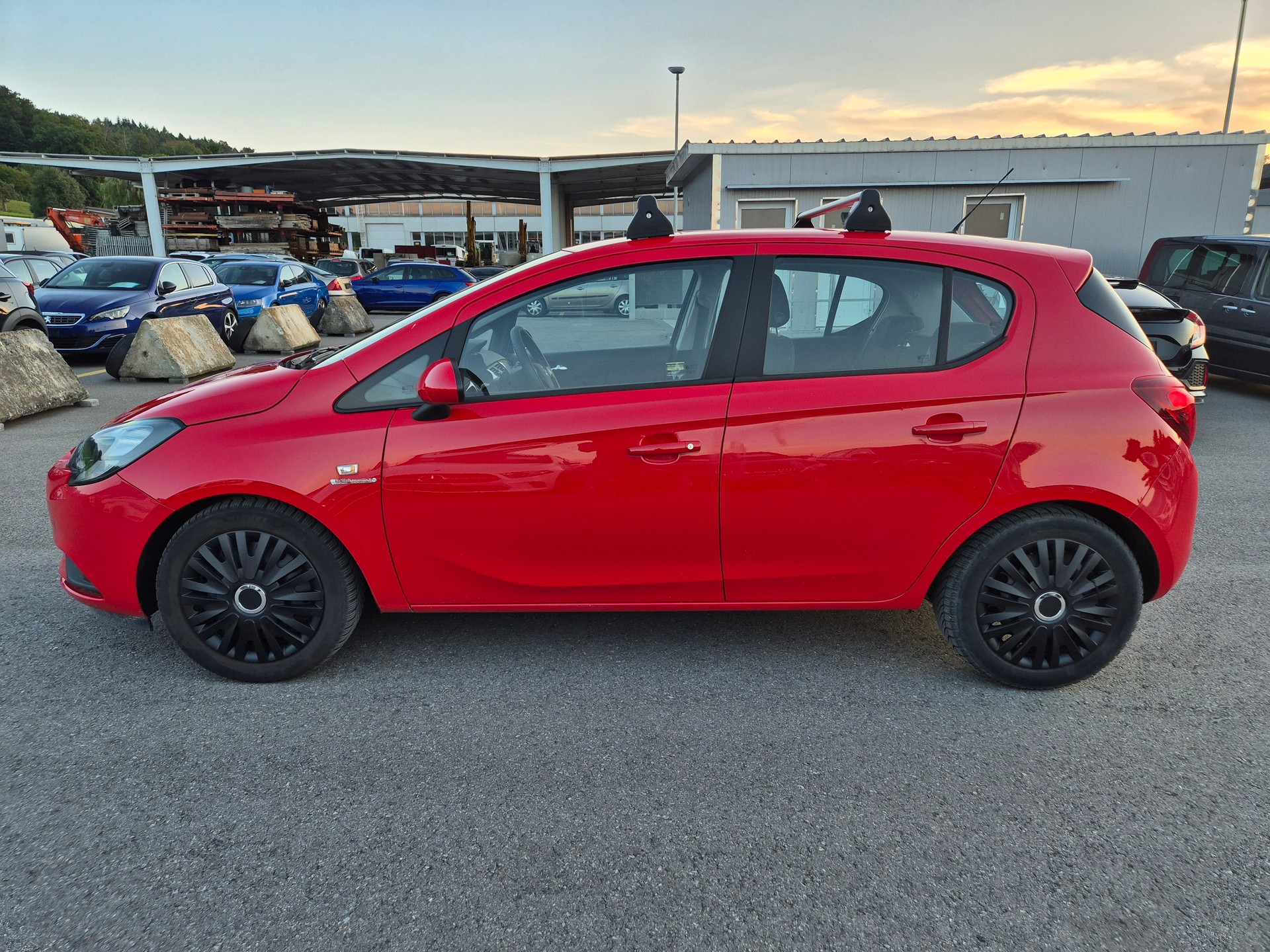 OPEL Corsa 1.4 TP Edition 90 Automatic-image-4