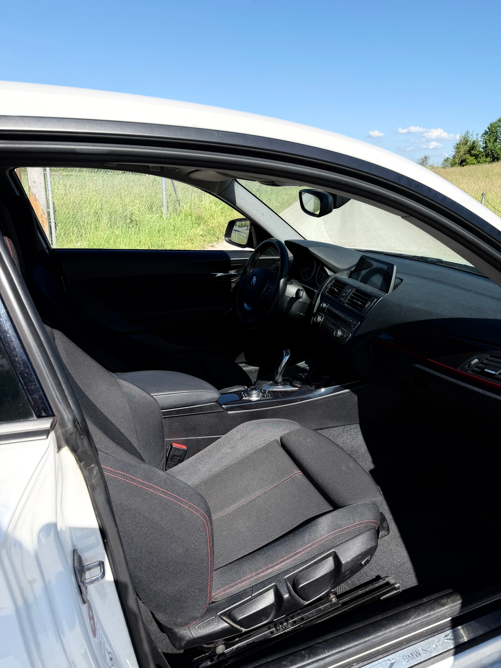 BMW 116i Steptronic-image-8