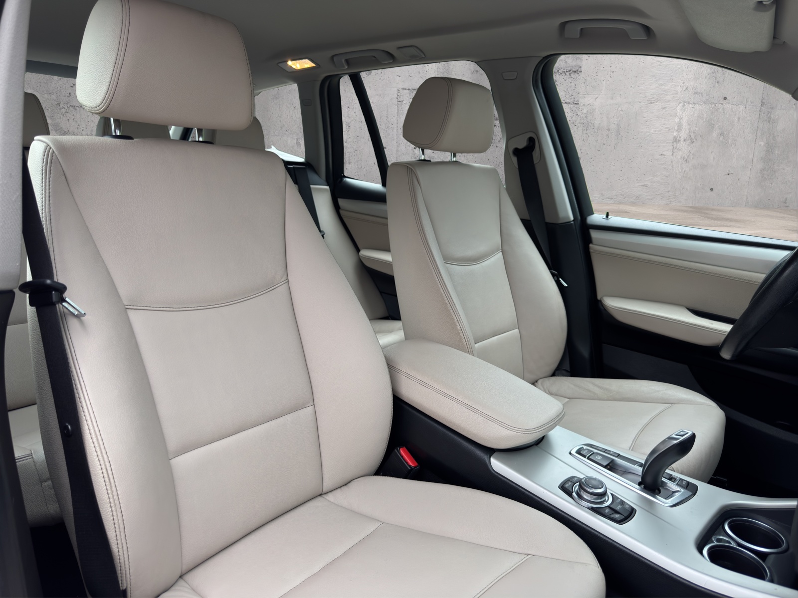BMW X3 xDrive 20i Steptronic-image-13