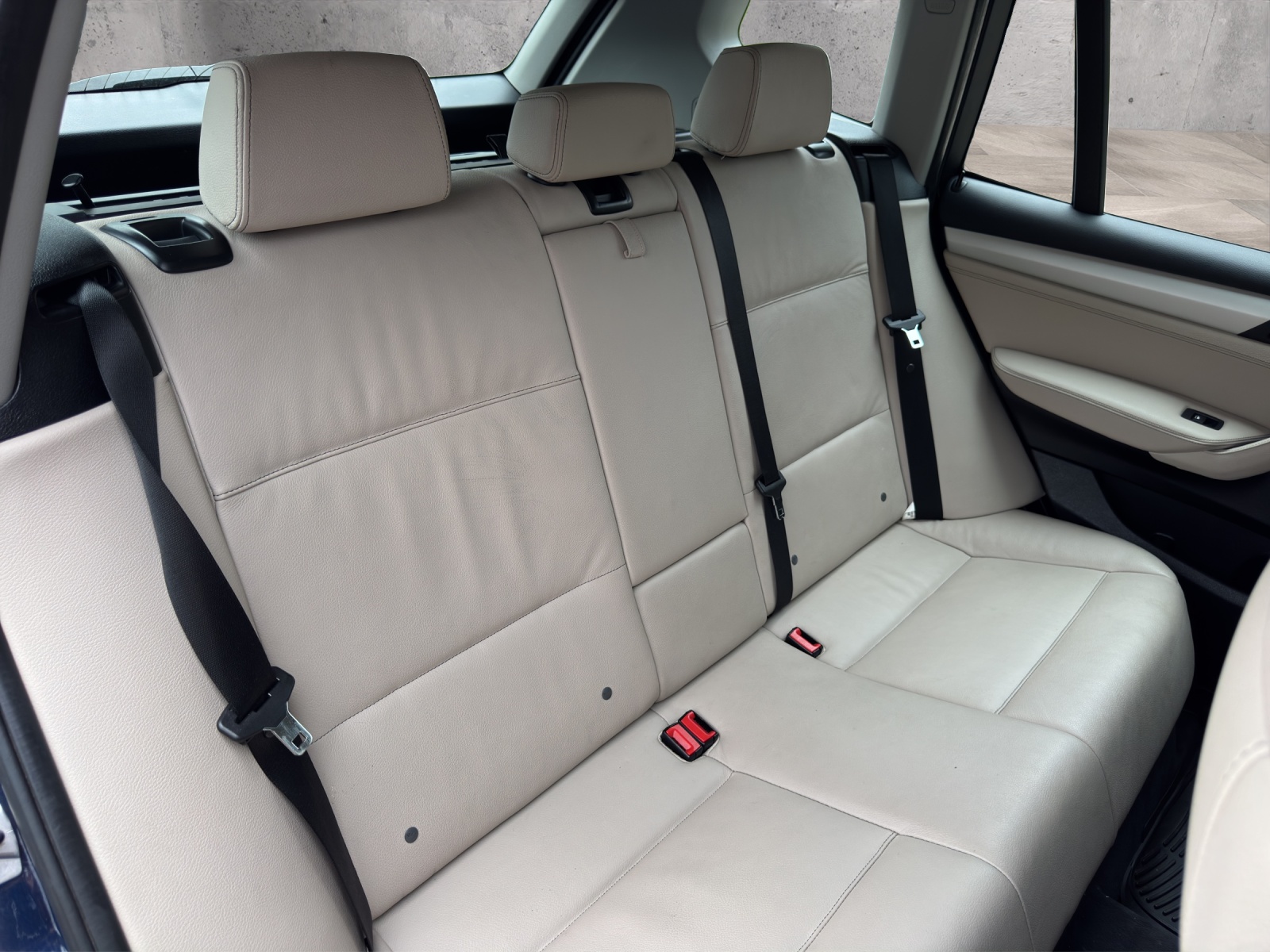 BMW X3 xDrive 20i Steptronic-image-14