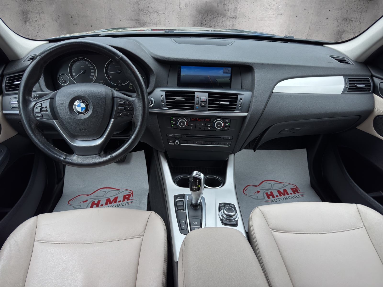 BMW X3 xDrive 20i Steptronic-image-9