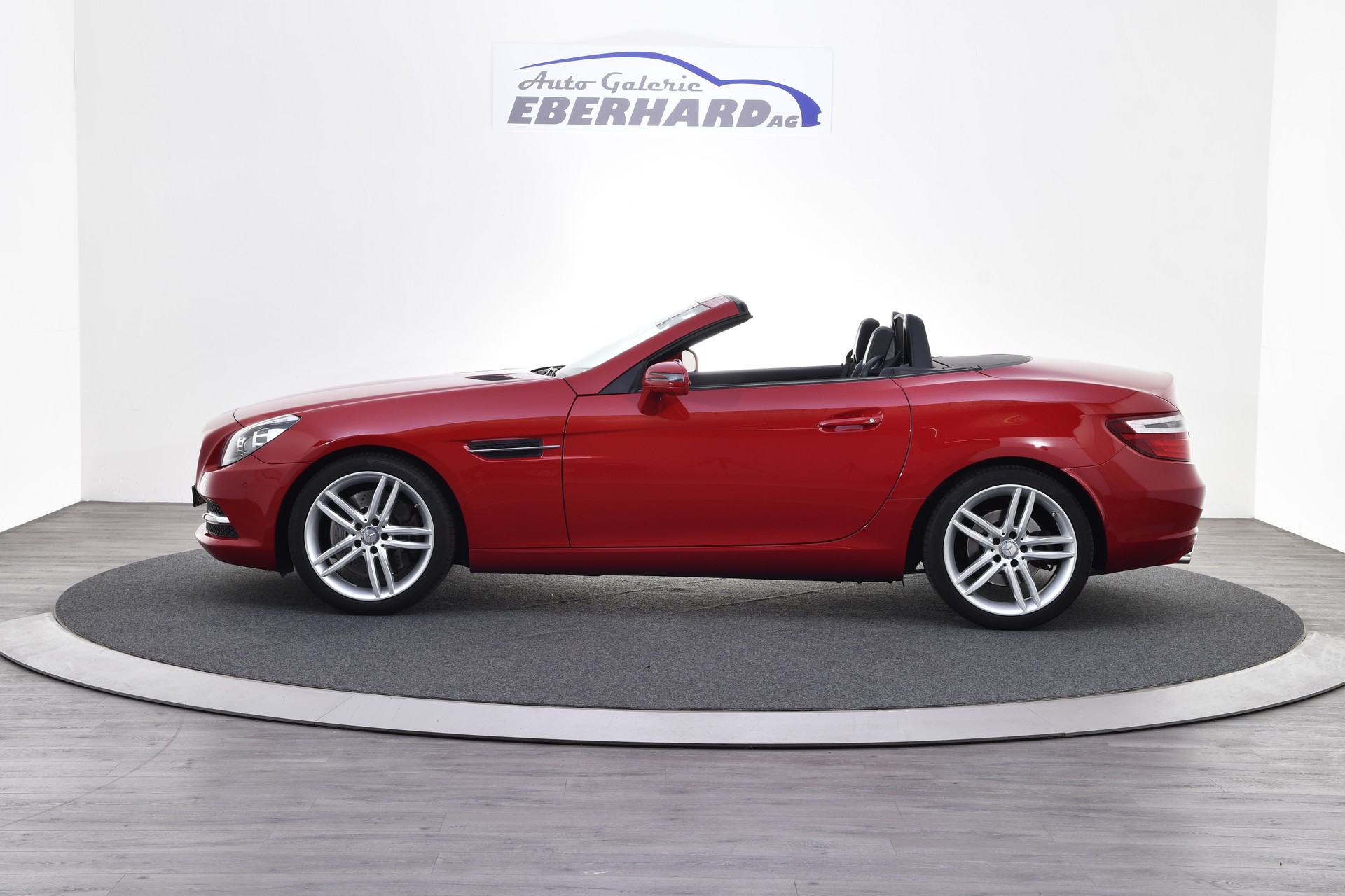 MERCEDES-BENZ SLK 200 7G-Tronic-showroom-element-1