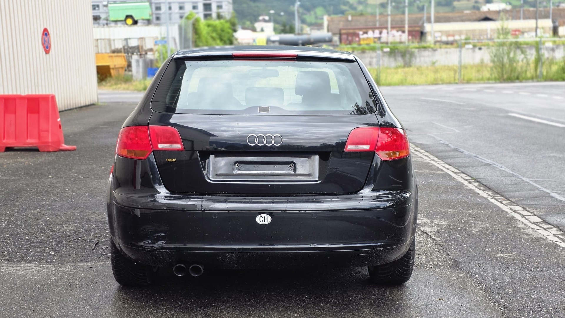 AUDI A3 Sportback 1.8 Turbo FSI Attraction-image-4