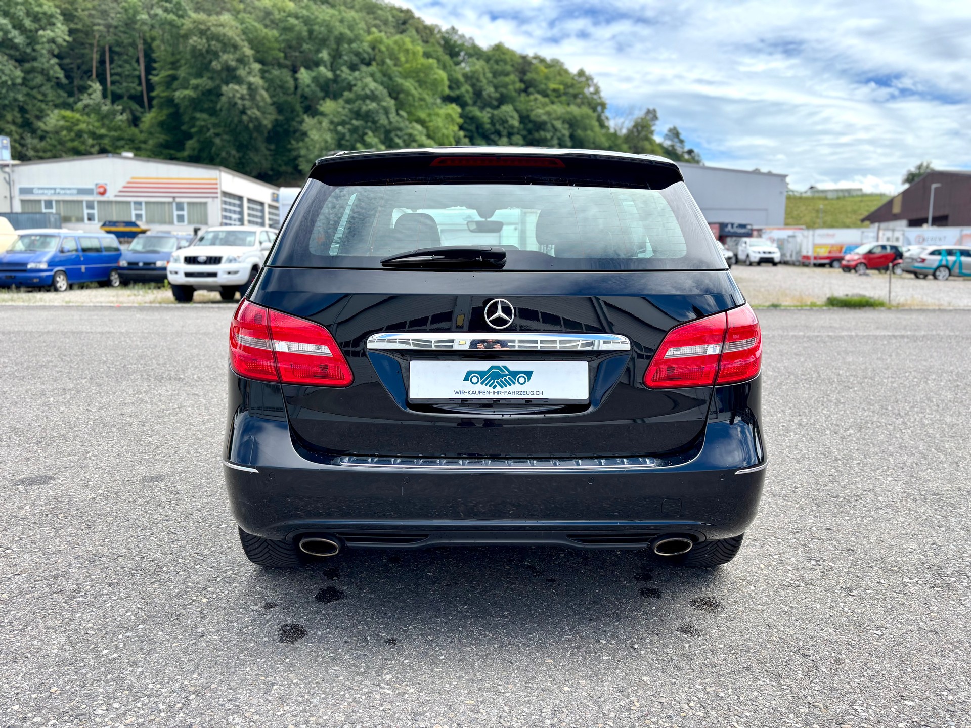 MERCEDES-BENZ B 200-image-4
