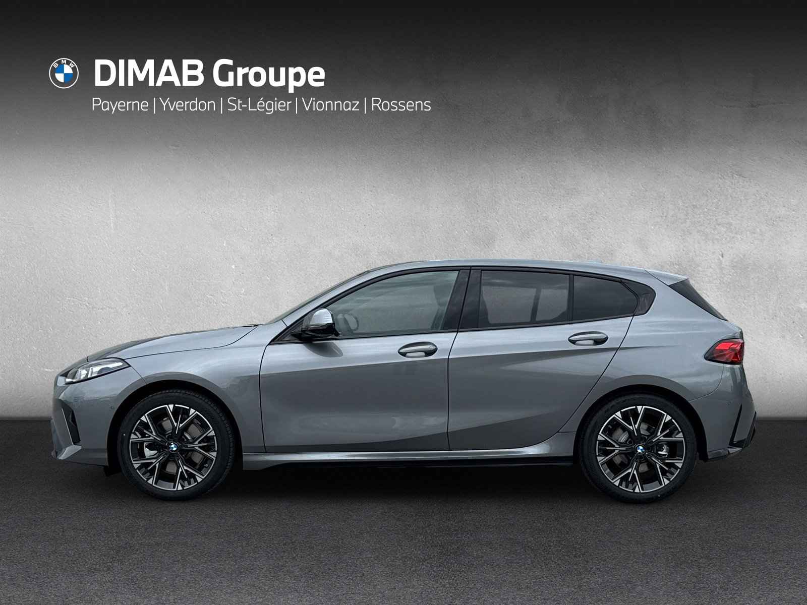 BMW 123 xDrive M Sport Steptronic-showroom-element-1