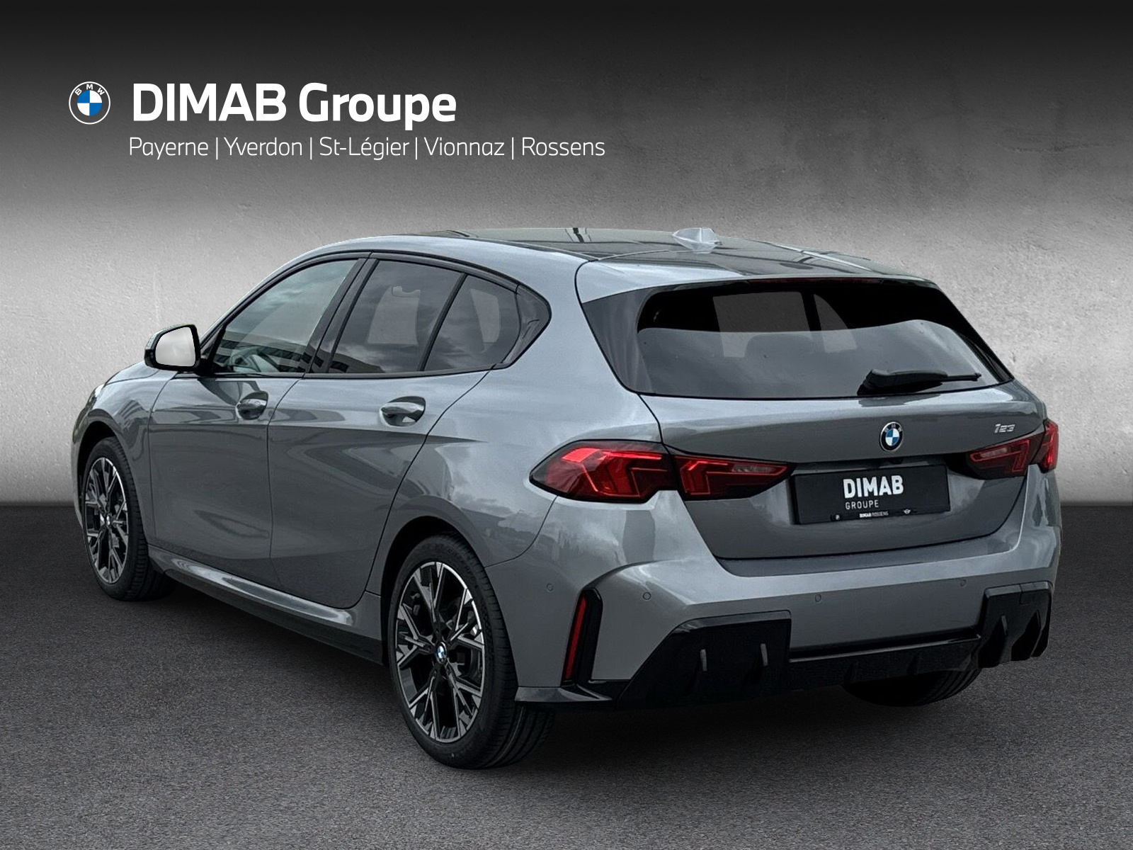 BMW 123 xDrive M Sport Steptronic-showroom-element-2
