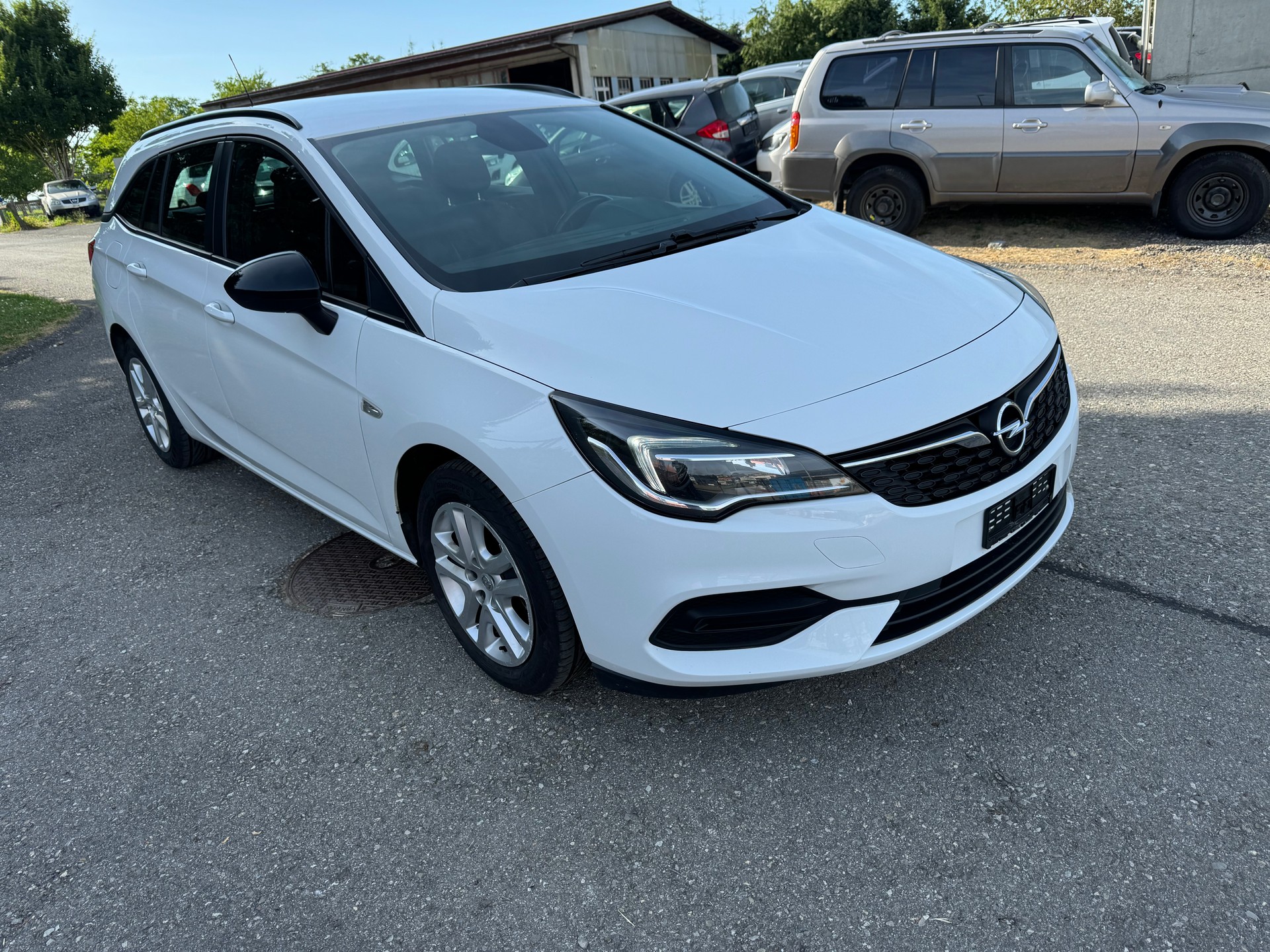 OPEL Astra Sports Tourer 1.5 CDTi Elegance-image-2
