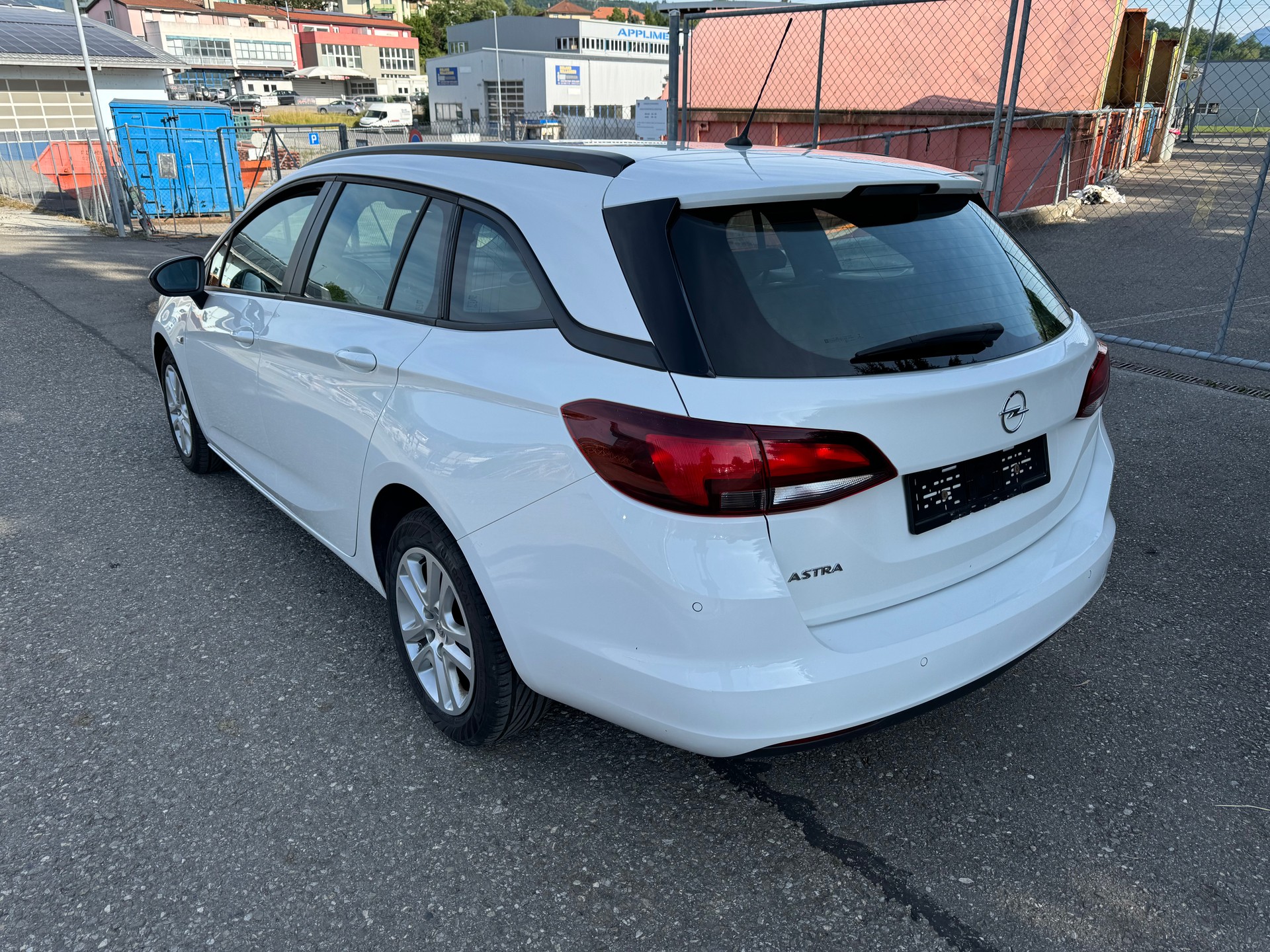 OPEL Astra Sports Tourer 1.5 CDTi Elegance-image-4