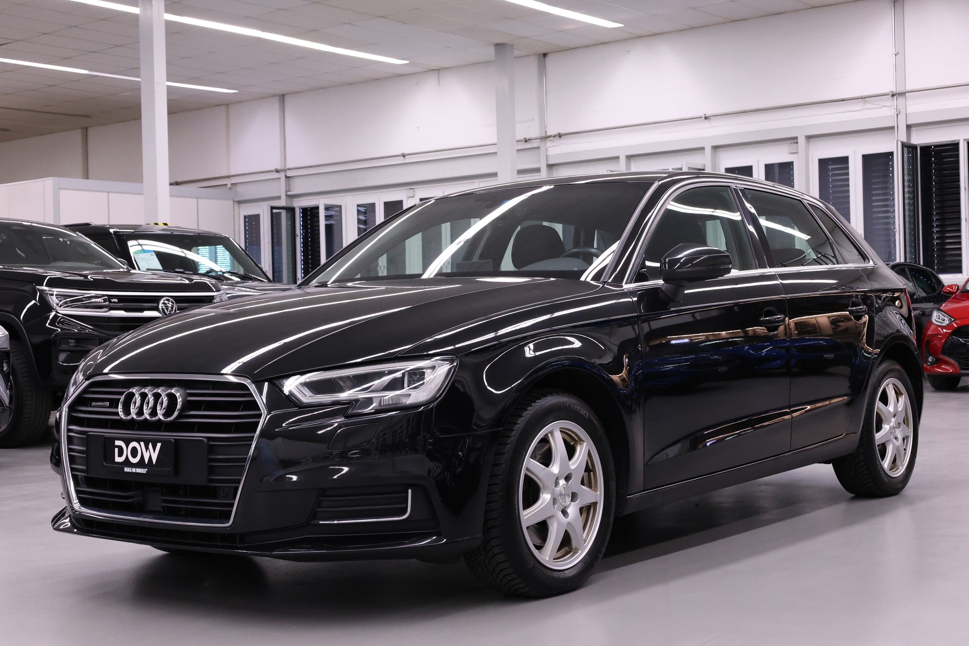 AUDI A3 Sportback 2.0 T FSI Design qu. S-Tronic-showroom-element-2