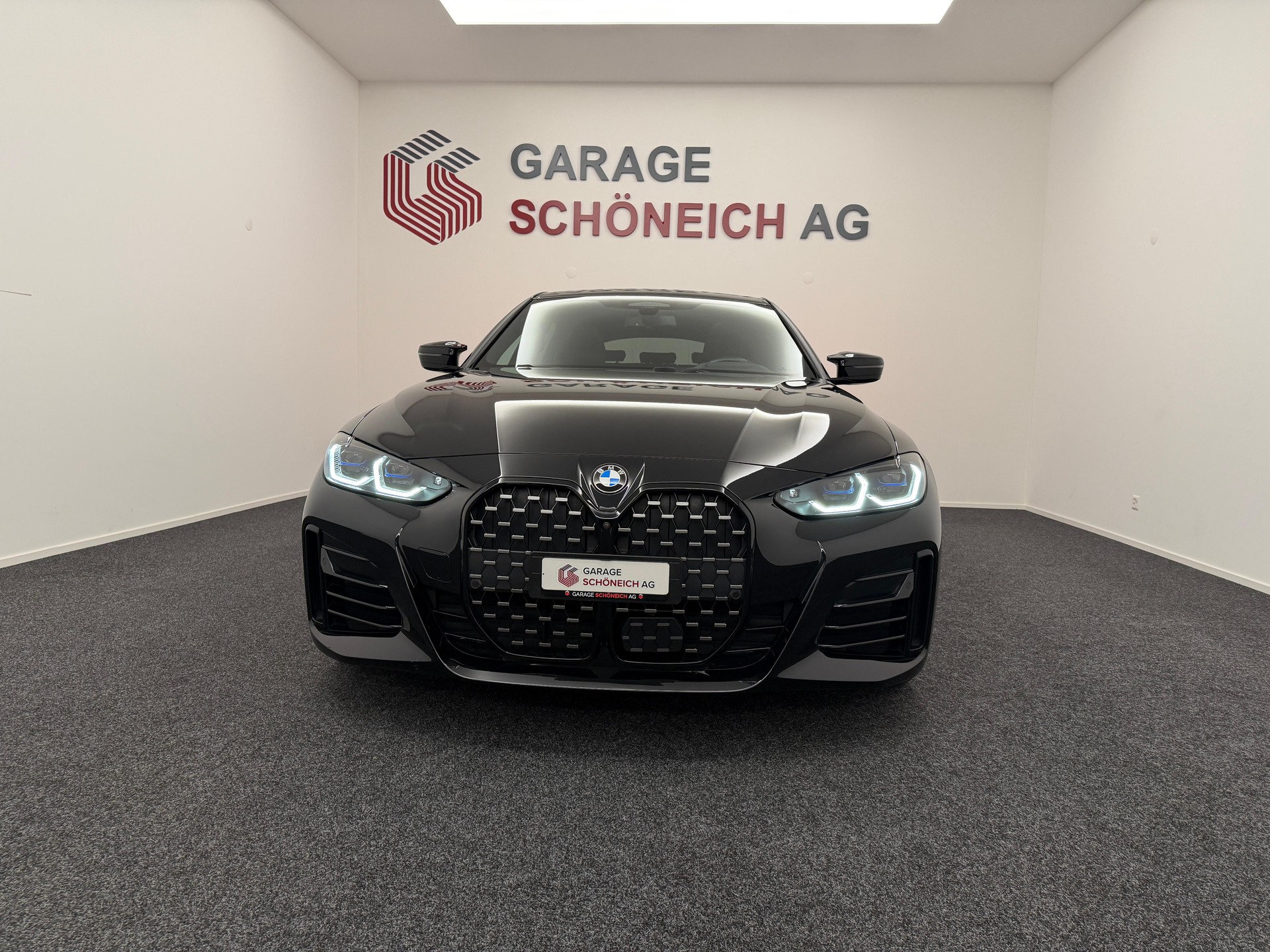 BMW M440i xDrive Gran Coupé-showroom-element-1