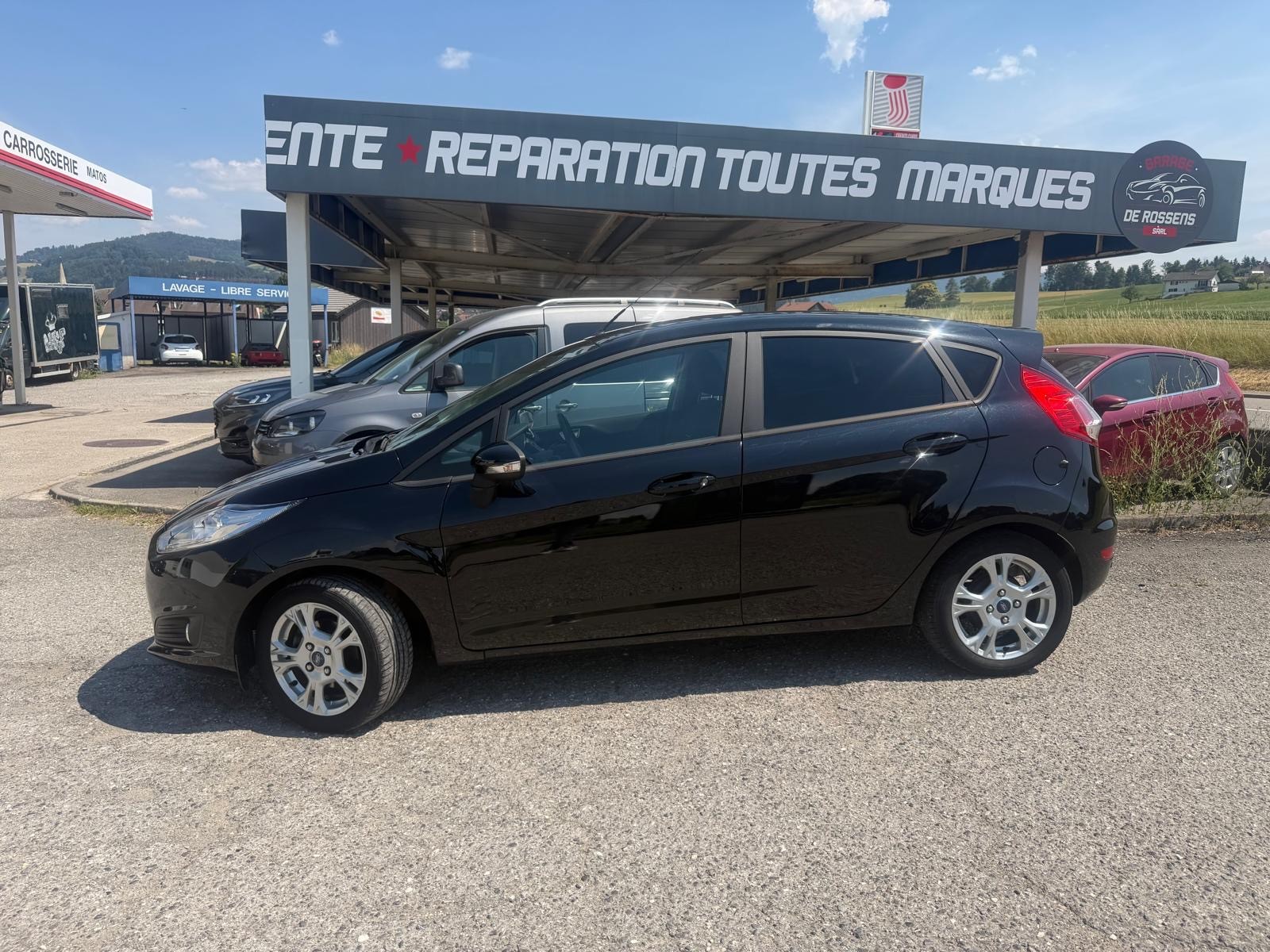 FORD Fiesta 1.0 SCTi Trend PowerShift-image-2