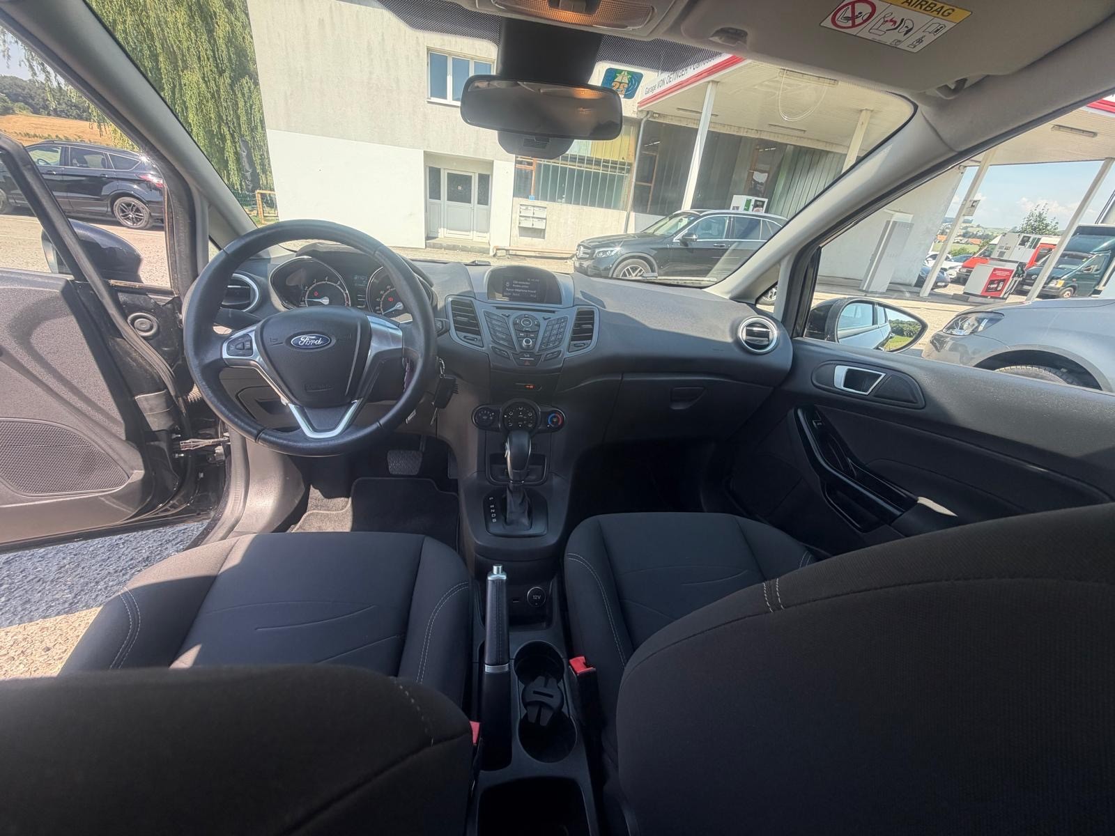 FORD Fiesta 1.0 SCTi Trend PowerShift-image-6