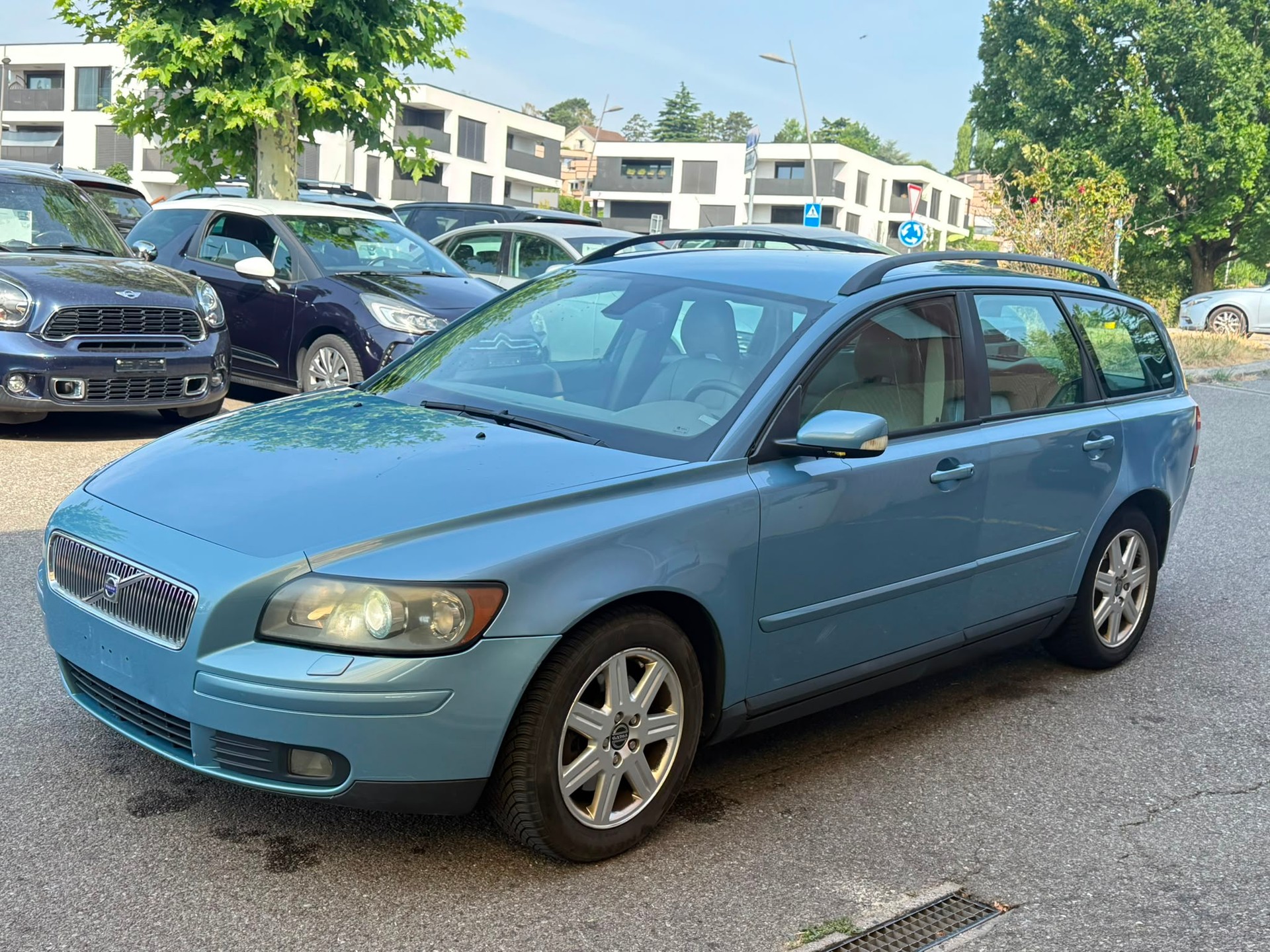VOLVO V50 2.4I Momentum automatique-image-3