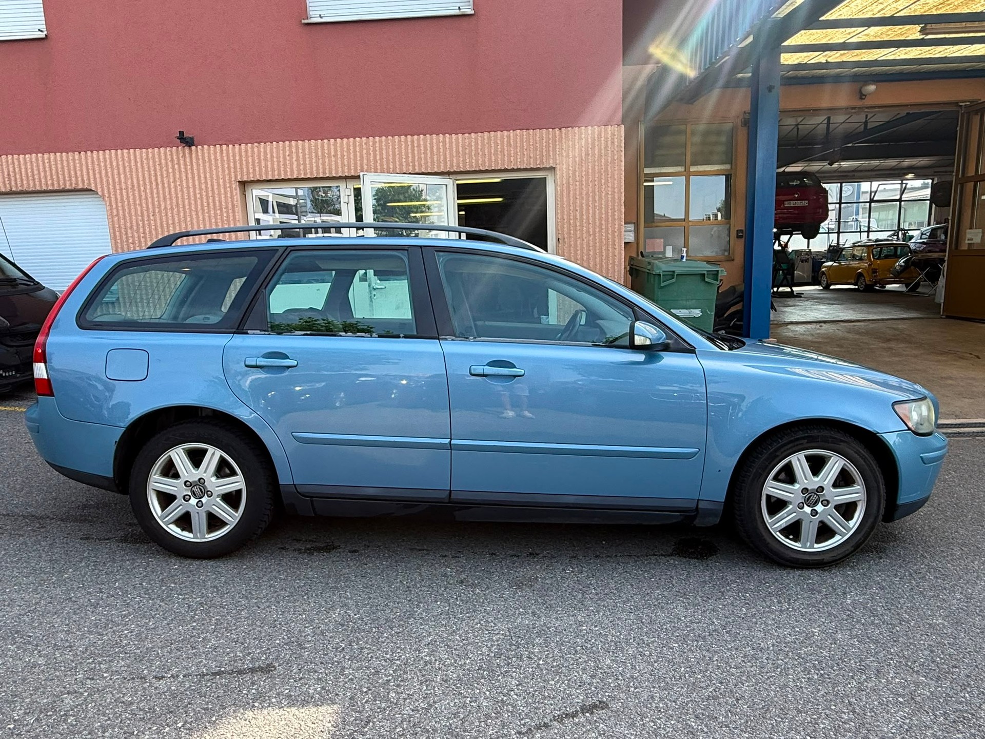 VOLVO V50 2.4I Momentum automatique-image-5