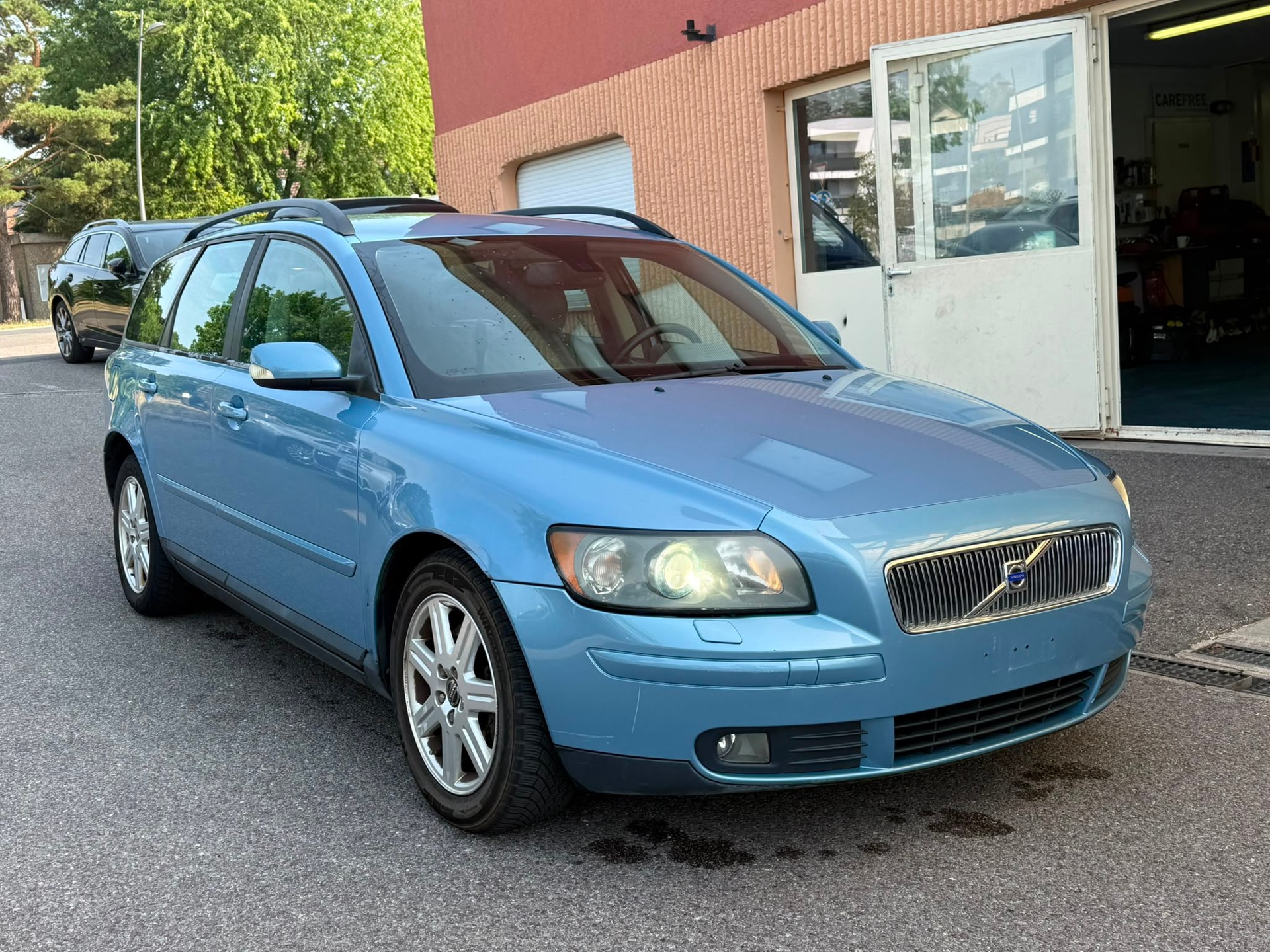 VOLVO V50 2.4I Momentum automatique-image-4