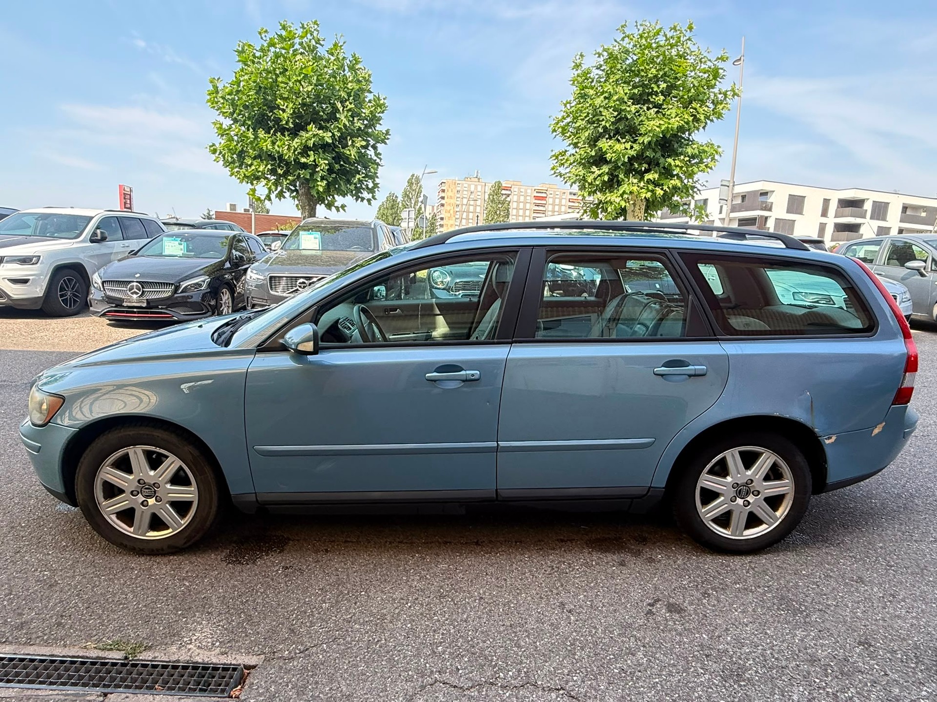 VOLVO V50 2.4I Momentum automatique-image-6