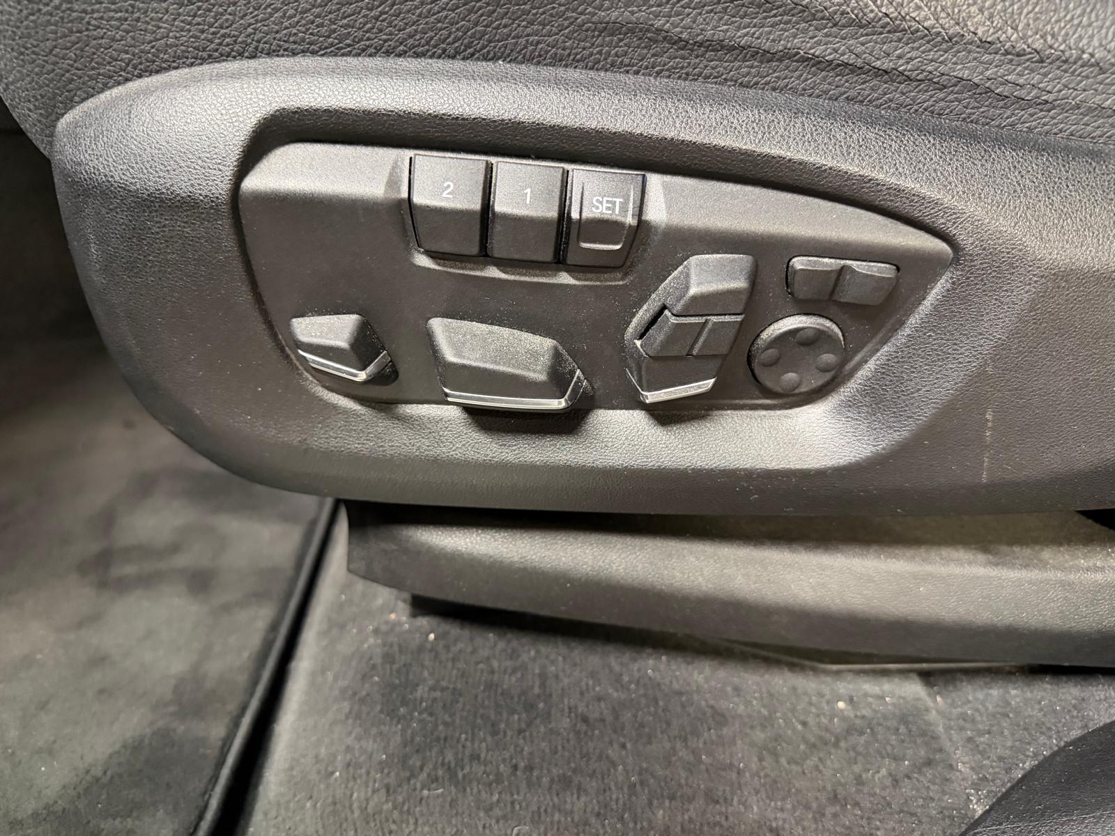 BMW X5 xDrive 25d Steptronic-image-10