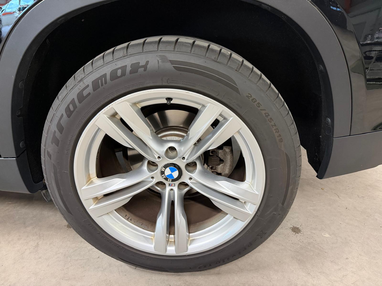 BMW X5 xDrive 25d Steptronic-image-9