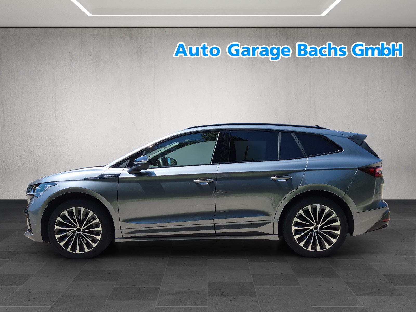 SKODA Enyaq iV 80 SportLine*360°Kamera*Panoramadach*Head up Display*Anhängerkupplung*-showroom-element-3